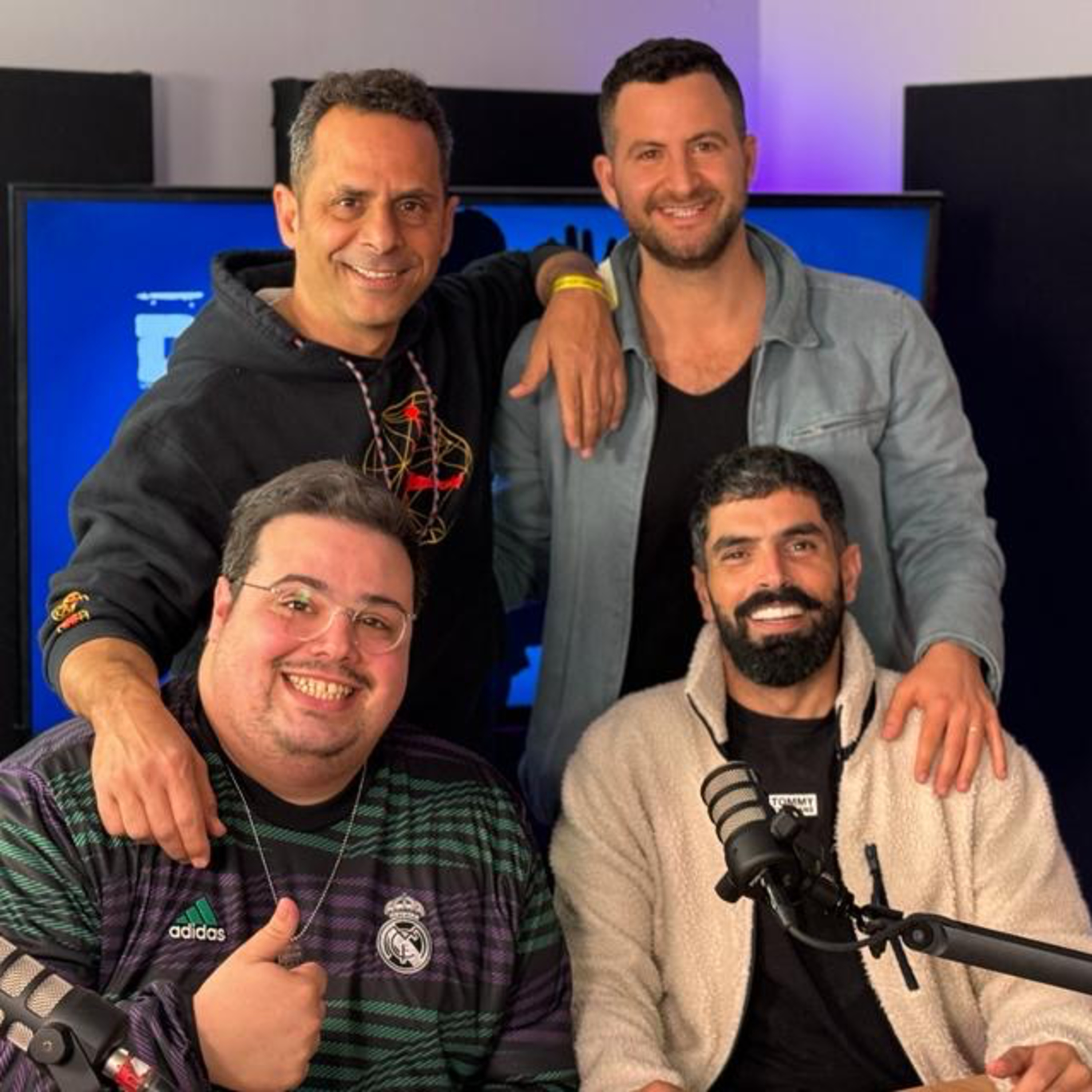 אמירם וחברים טובים- פרק 19 מארחים את גיא הוכמן