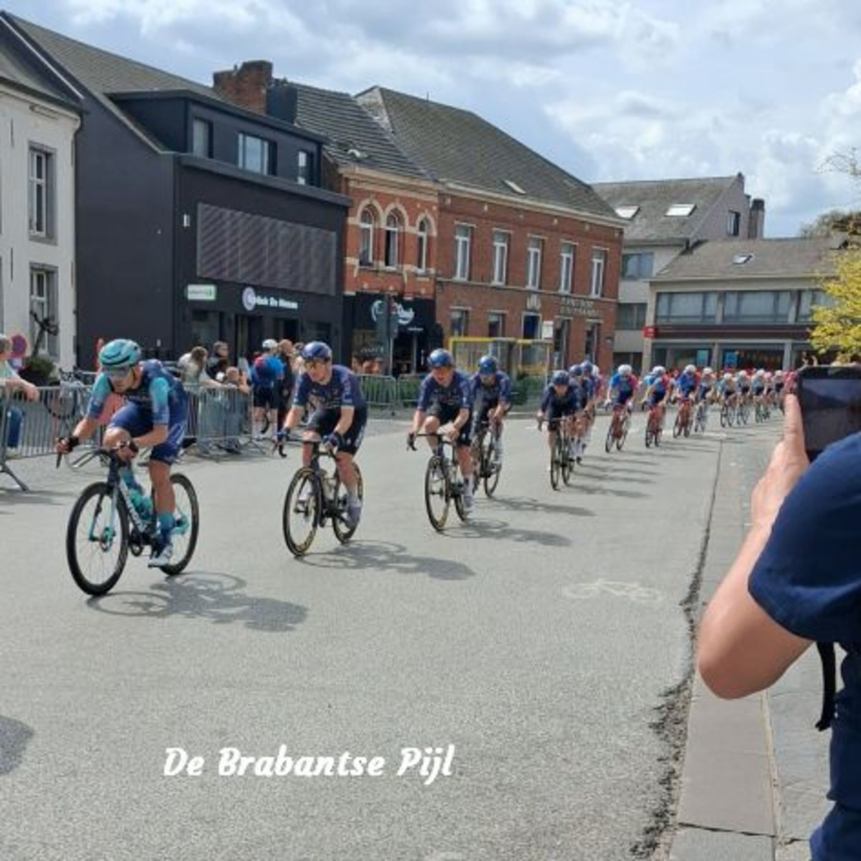Kris Baert fileert de Brabantse Pijl episode artwork