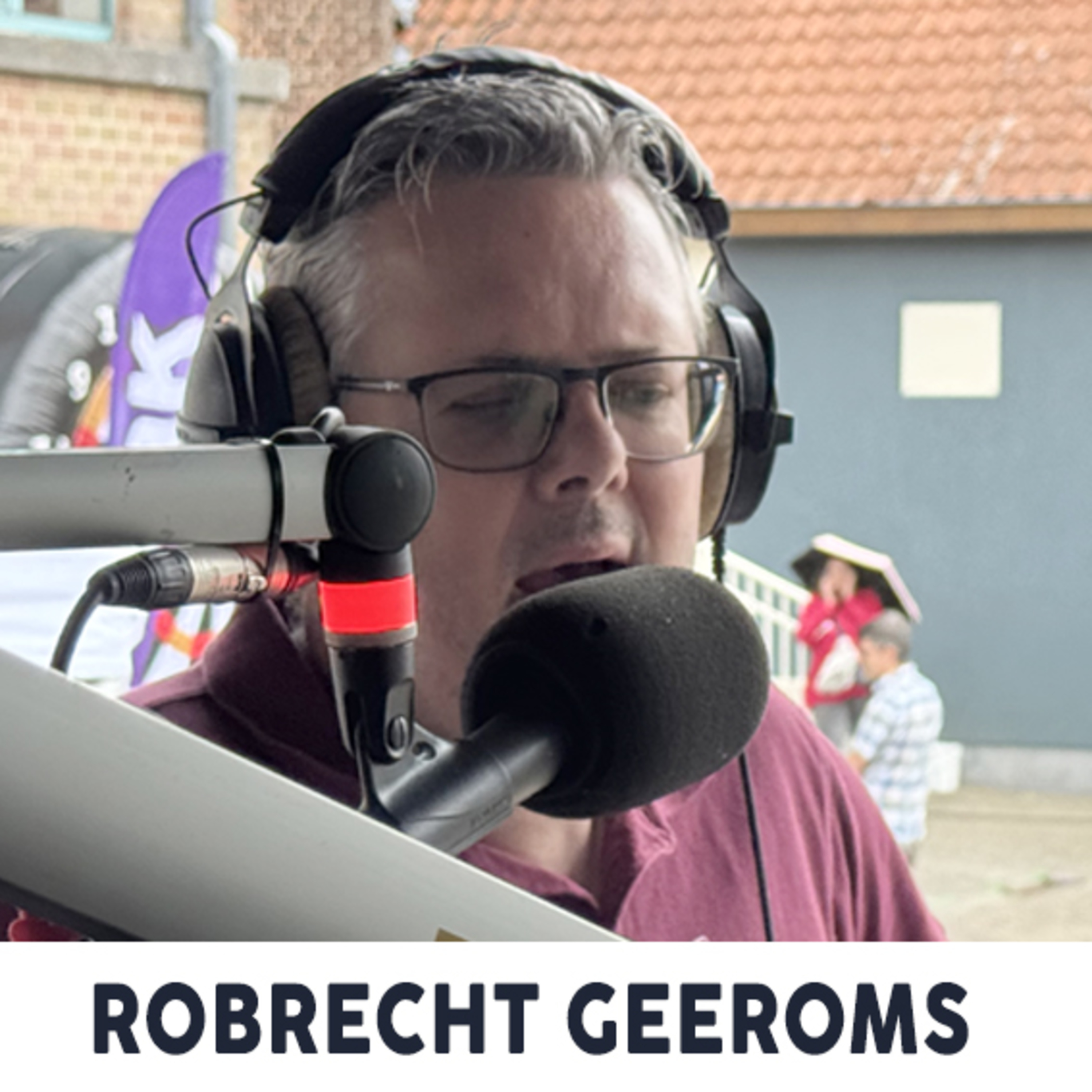 Dag van de Dilbekenaar 2: Toneelvereniging Konseir episode artwork