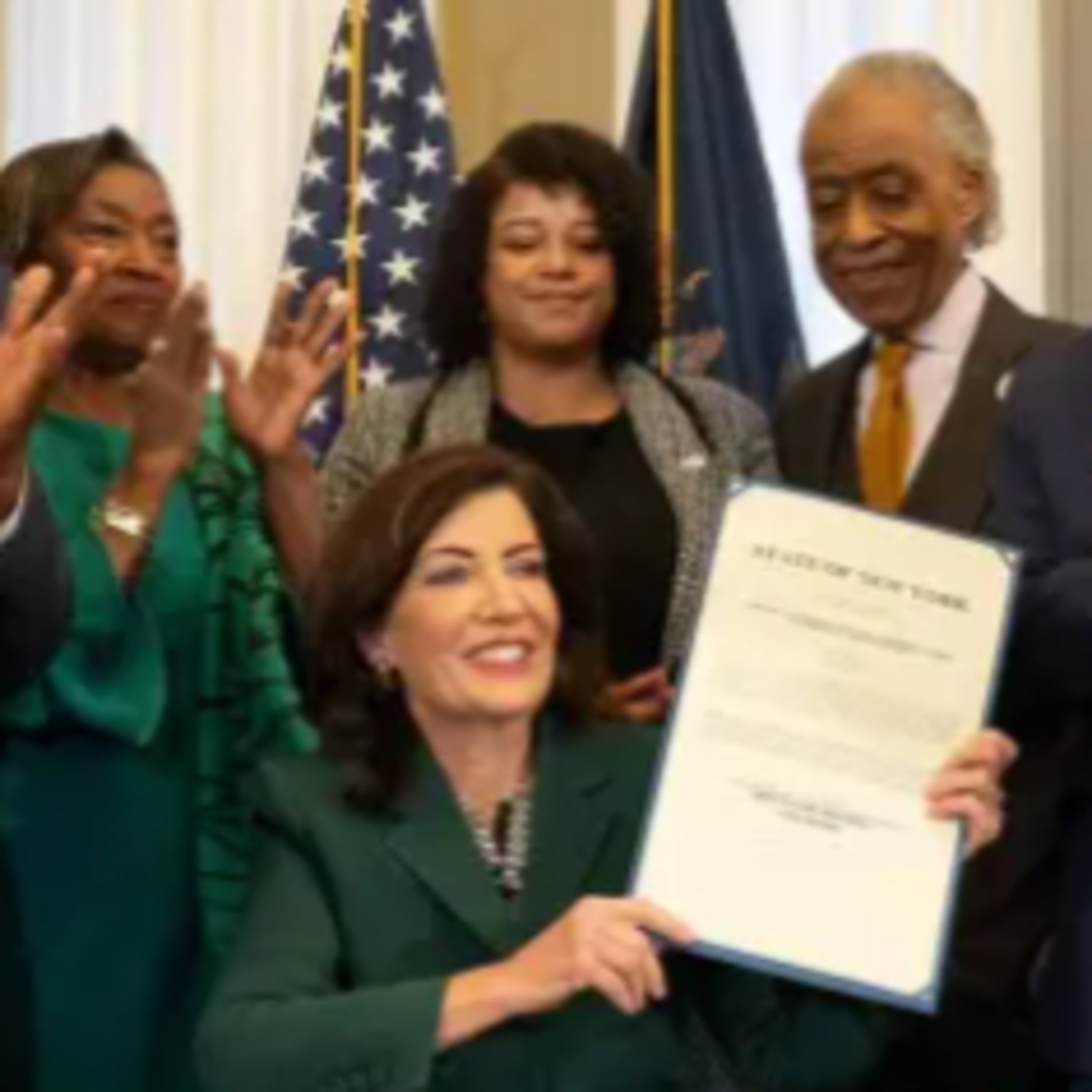 Gov. Kathy Hochul: New York UNVEILS Fake Reparations Bill For Black Americans! (Drapetomania Effect) episode artwork