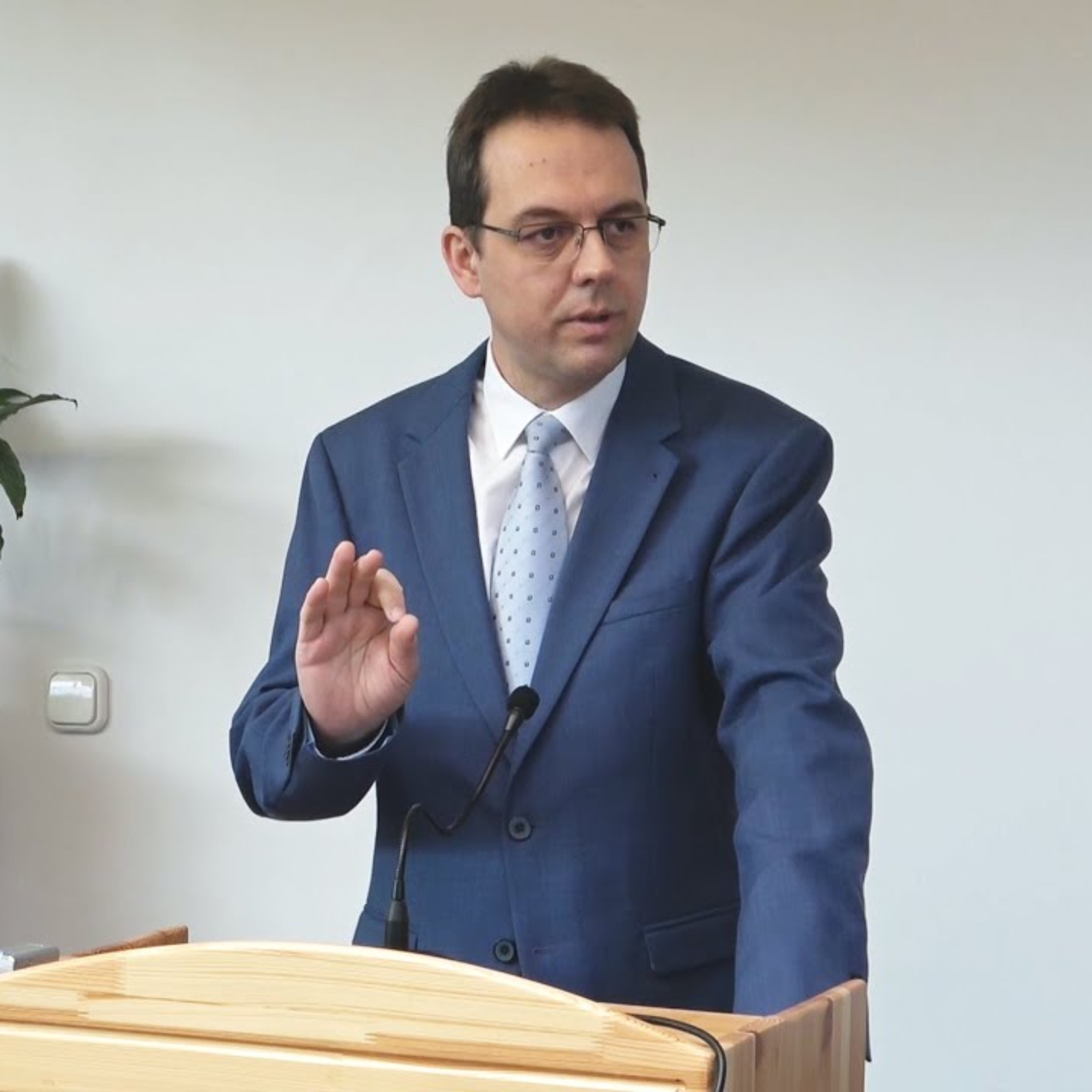Kerak • Istentiszteletek • Biatorbágy