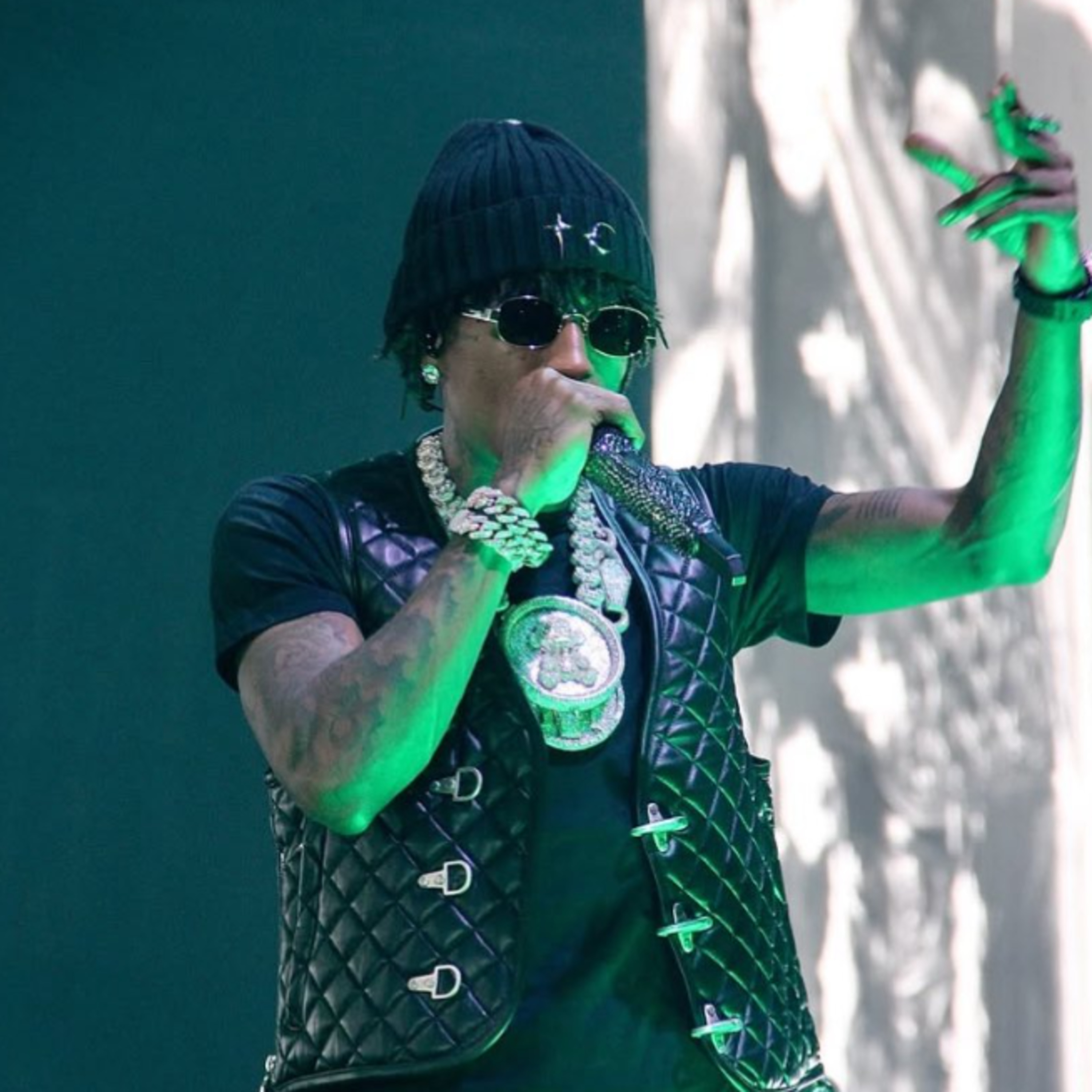 late night stream. why not? cardi b vs nicki squabbling. lil tjay vs kai vs aboogie.