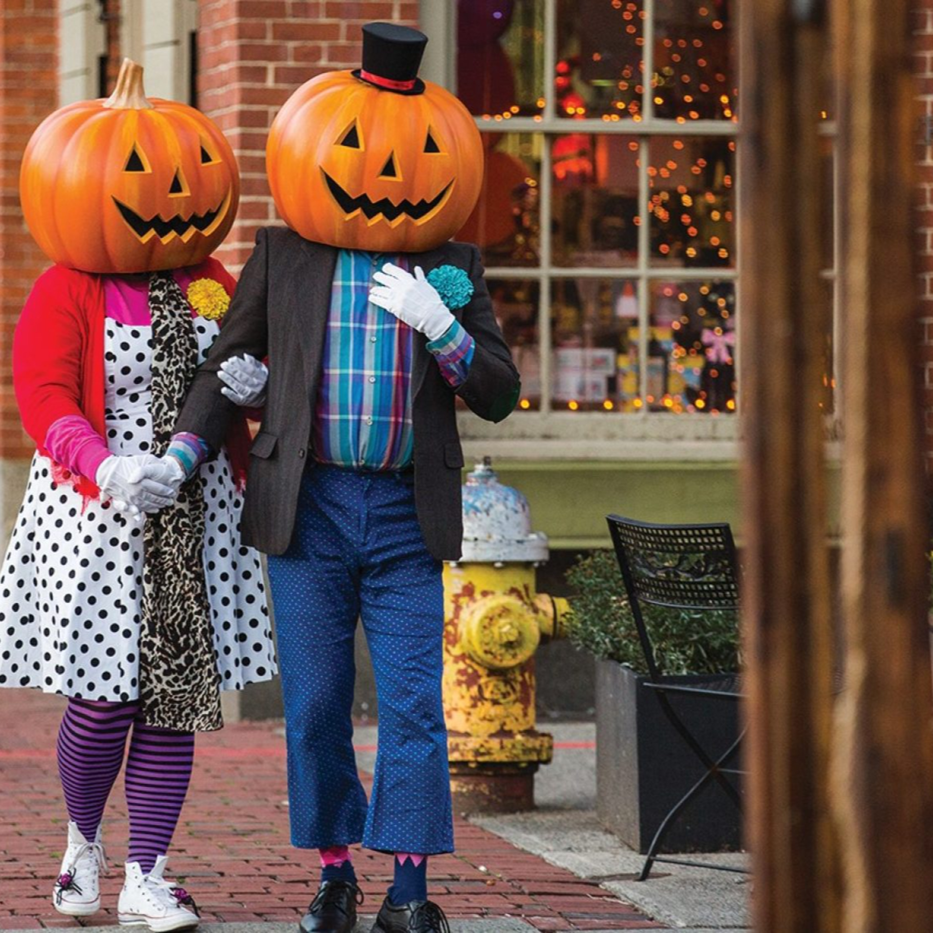 Top 10 Places to visit for Halloween #halloween #spooky #fall episode artwork