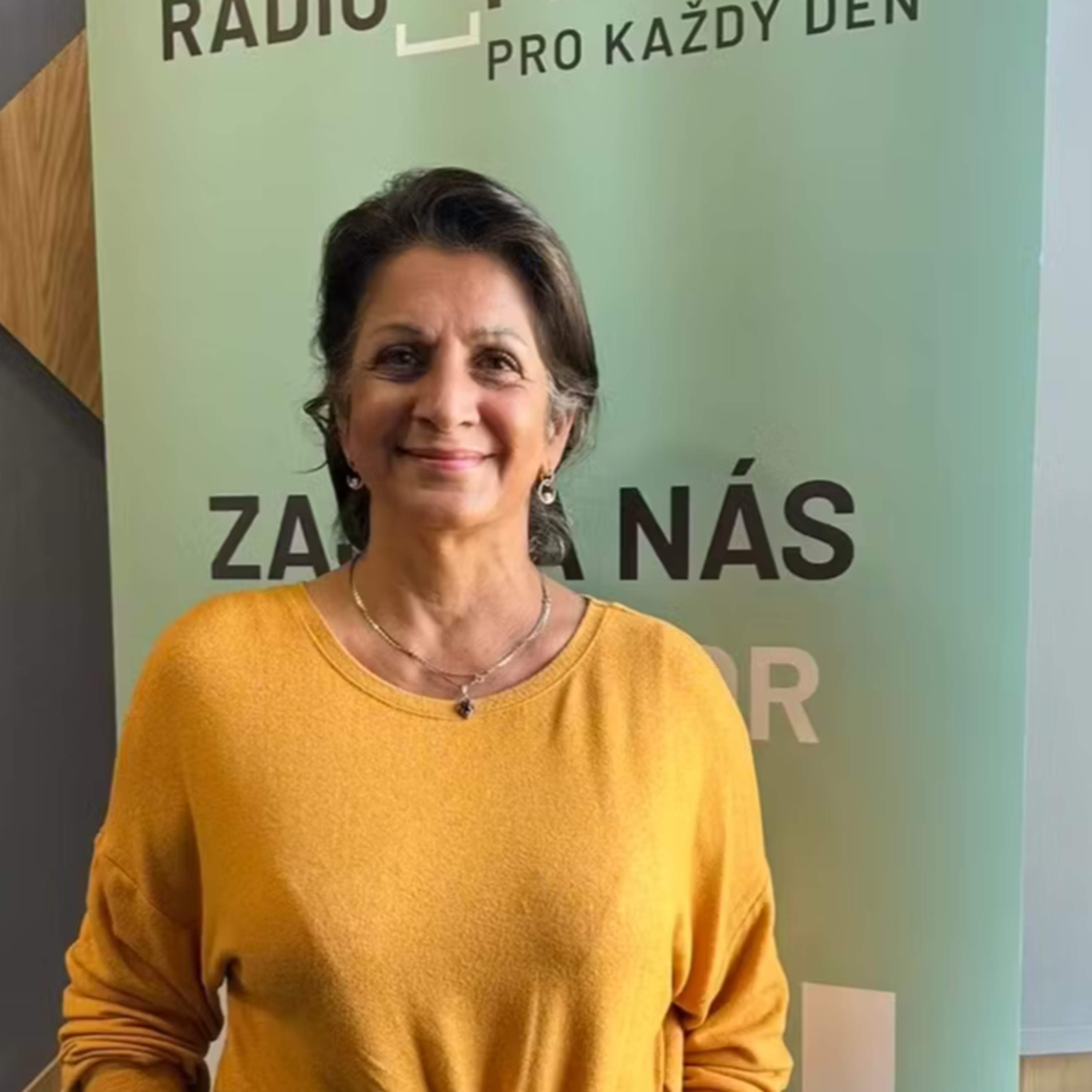 Alka Hájek: Indové milují barvy, Slunce, setkávání. Pro nás je problém setkávat se, a to mi vadí episode artwork