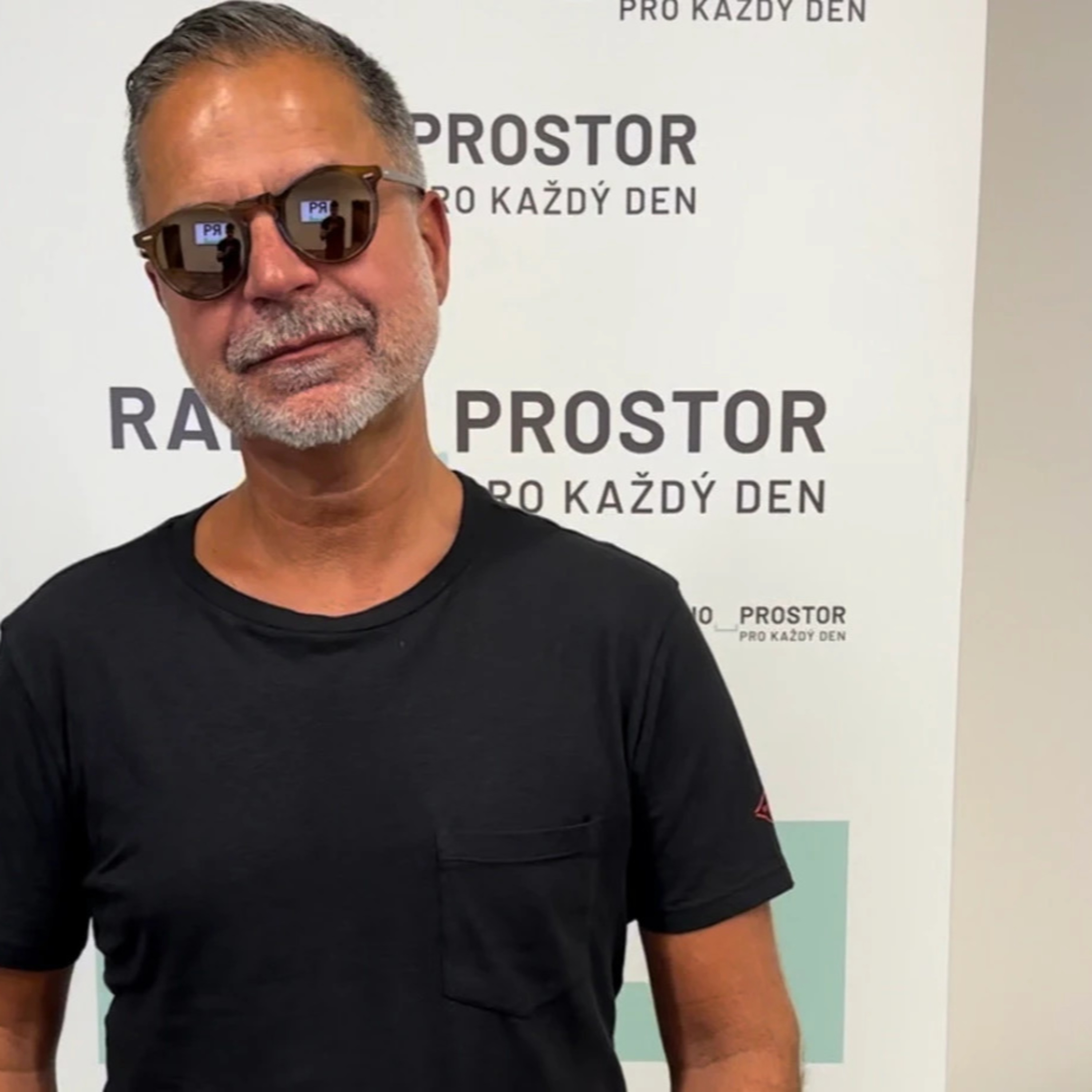 Stylista Martin Gruntorád: Módní styl prezidentského páru je osvěžující, ale proti světovým státníkům je to pořád dost málo episode artwork