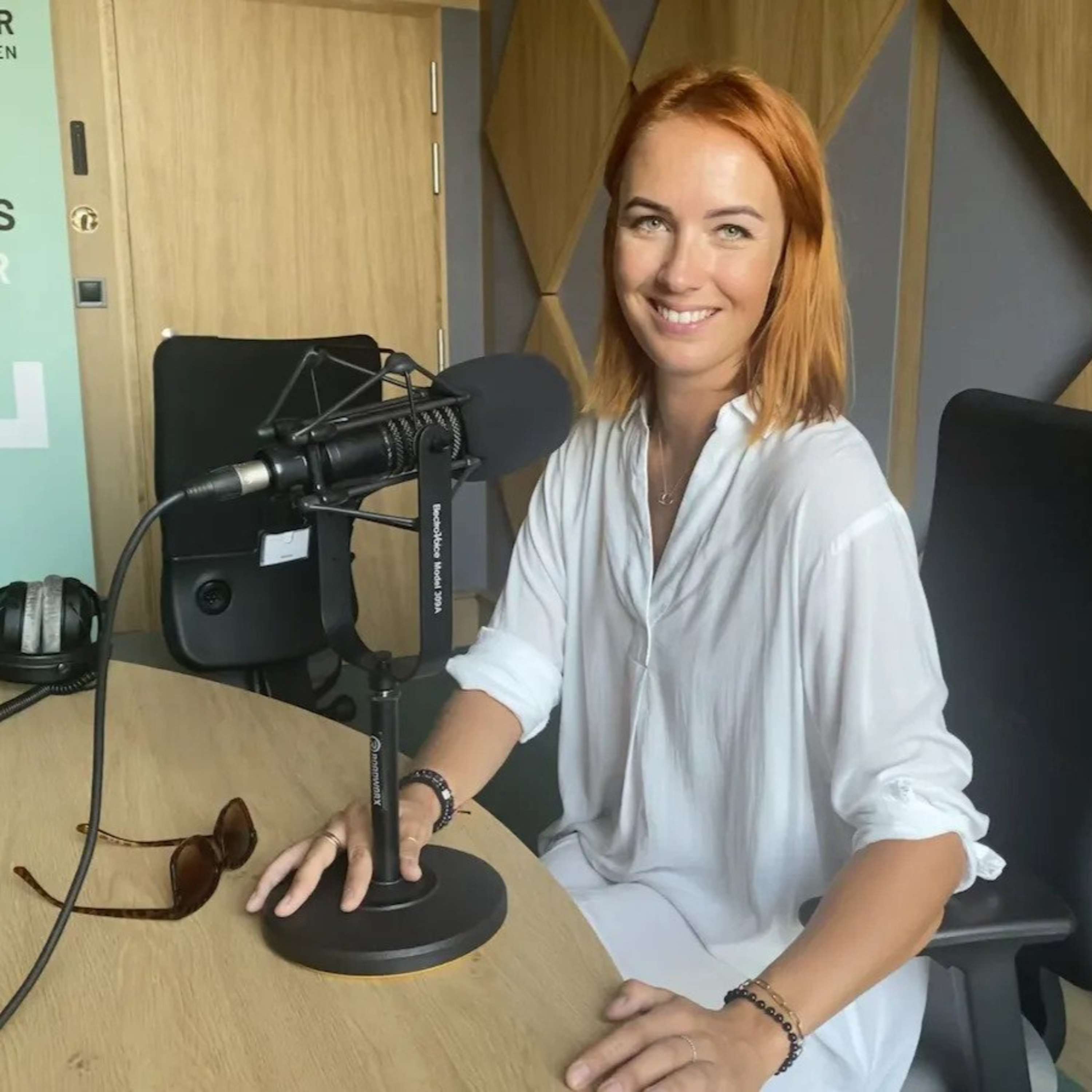 Scénáristka Pavla Krečmerová: Umělá inteligence už běžně zasahuje do tvorby seriálů a dabingu, začíná se pracovat i s umělou emocí episode artwork