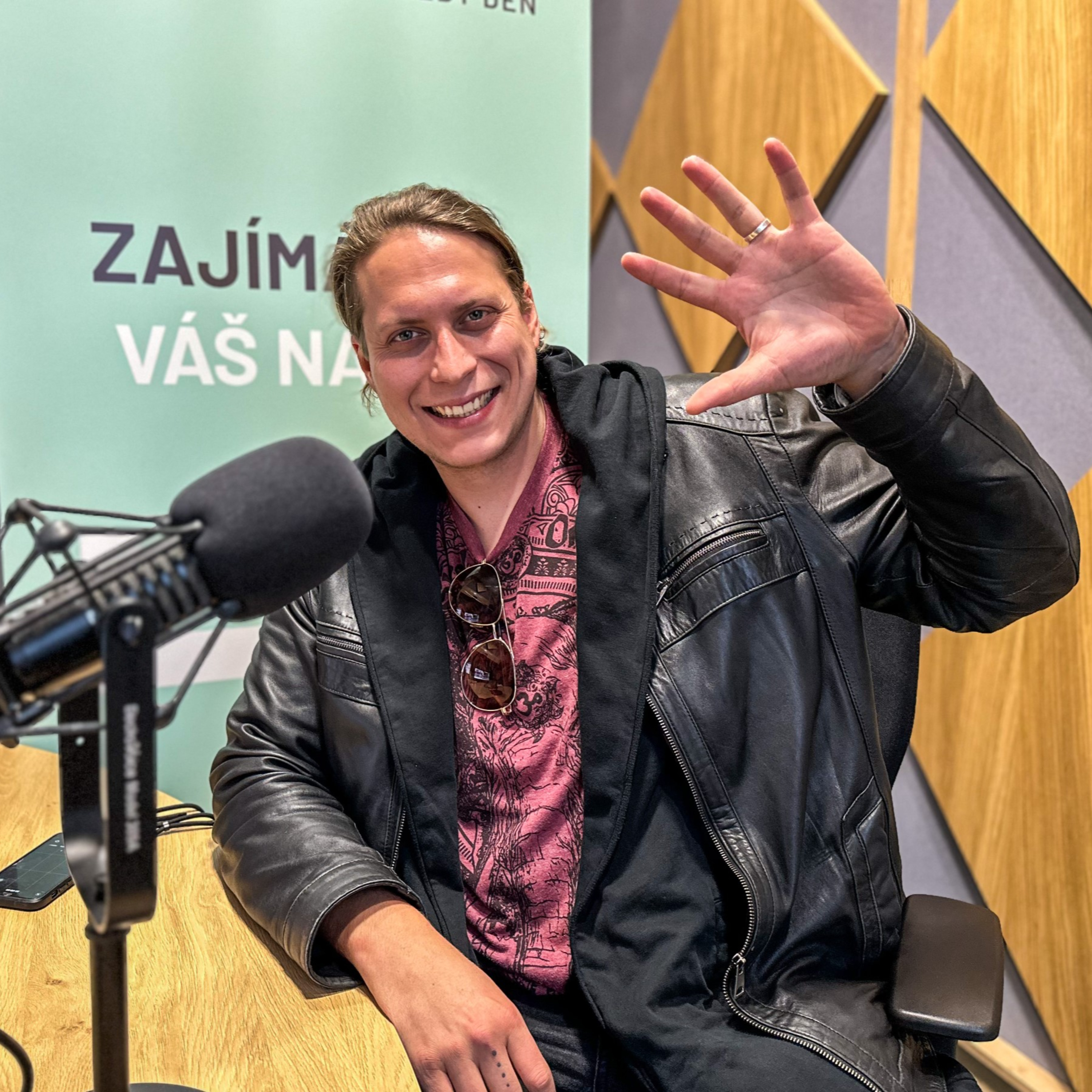 Průvodce po Íránu Váchal: Kdo se narodil v Česku, vyhrál loterii. Máme se nejlíp na světě episode artwork