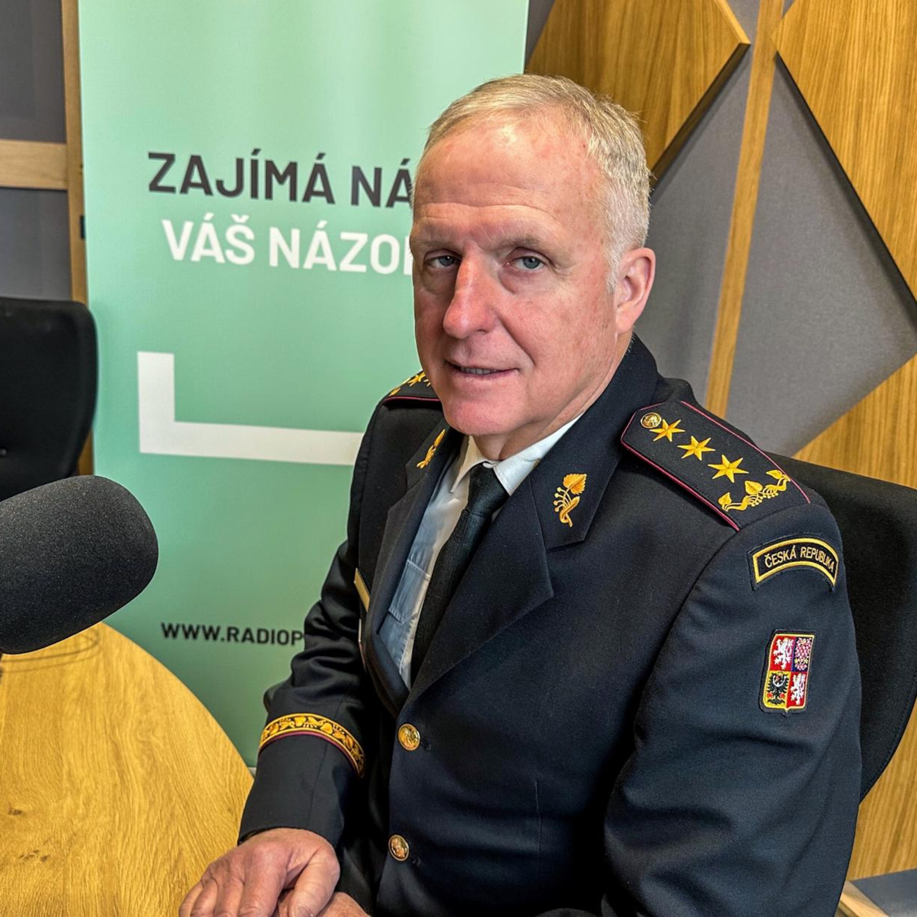 Šéf českých hasičů Vladimír Vlček: Být hasičem je tvrdá dřina. Práce na celý život to není episode artwork