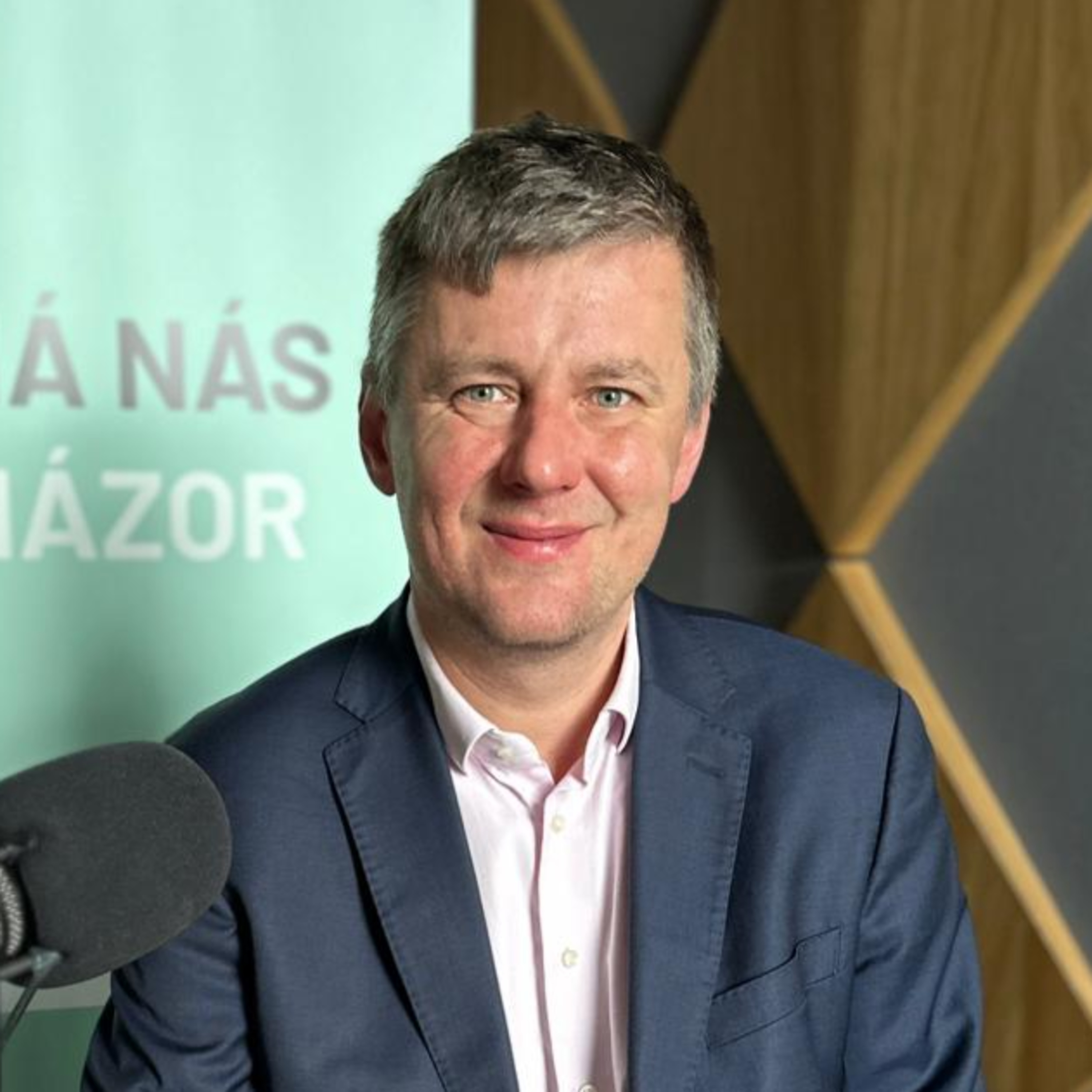 Tomáš Petříček: V politice se dnes hledá konflikt, ne kompromis. Spíš než o strany jde o jednotlivce episode artwork