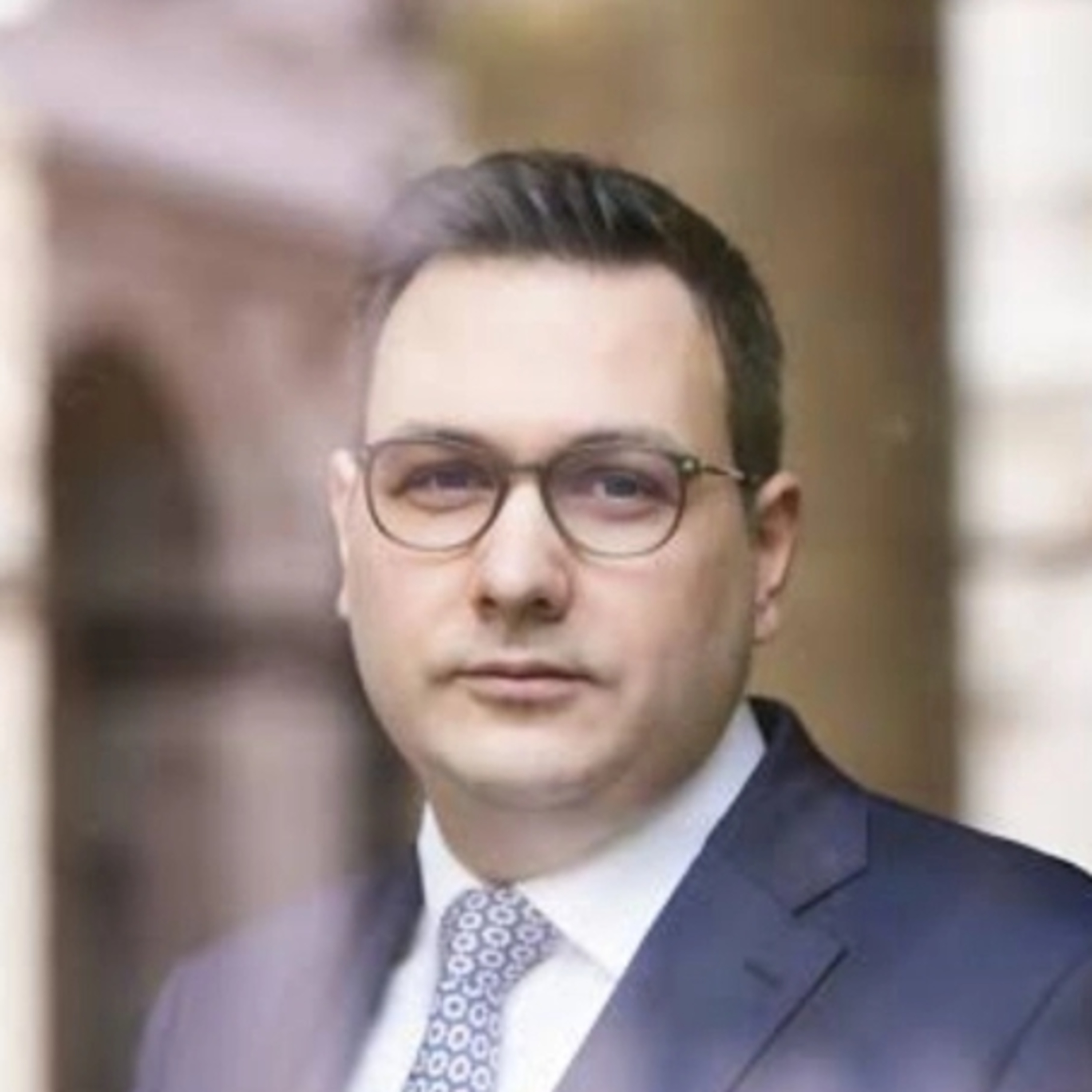 Exministr Lipavský: Pravidlo, že prezident s premiérem nesmí letět stejným spojem, jsem na papíře neviděl episode artwork