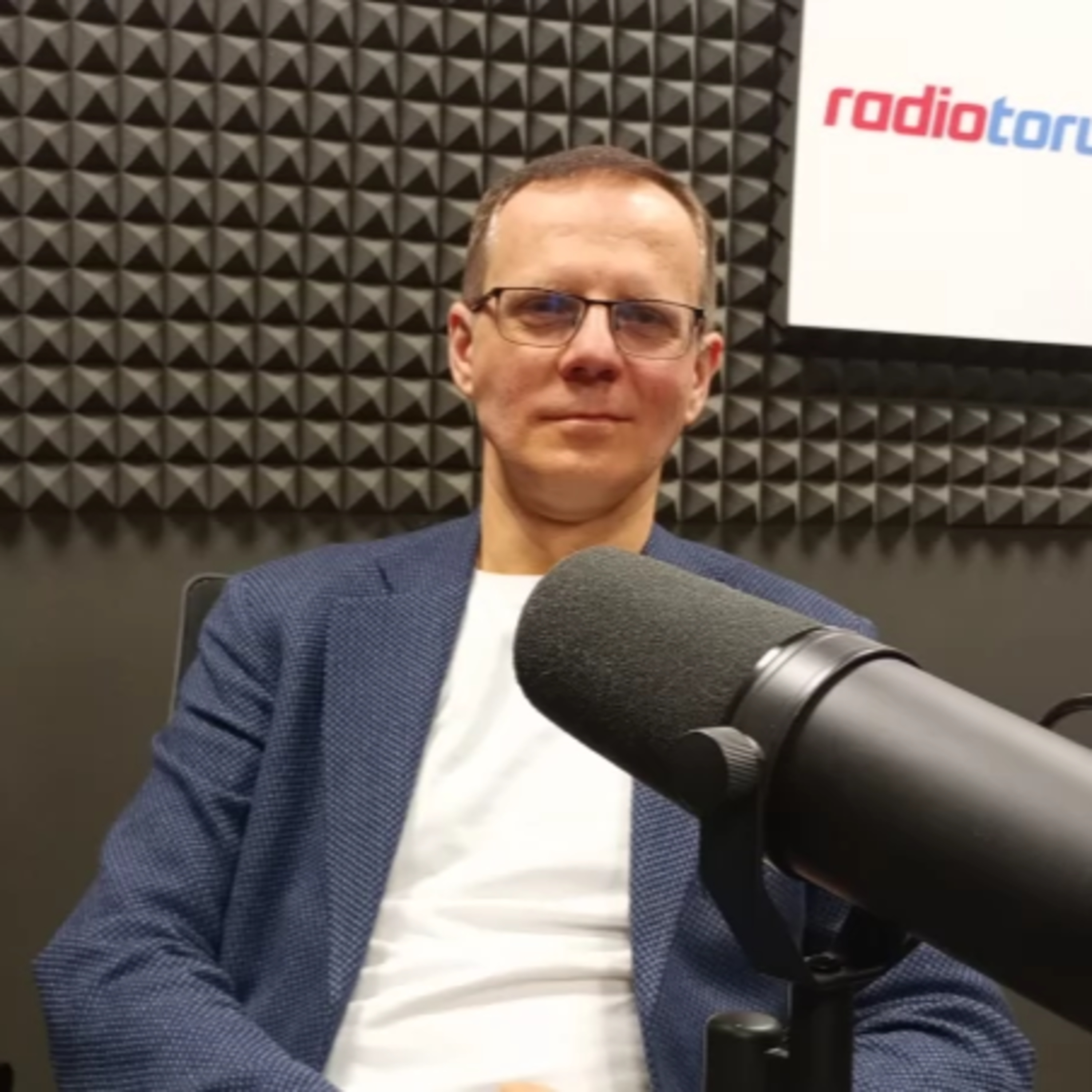 Torunianin wygrał z bankiem. Teraz pomaga ludziom odzyskać ich majątek episode artwork