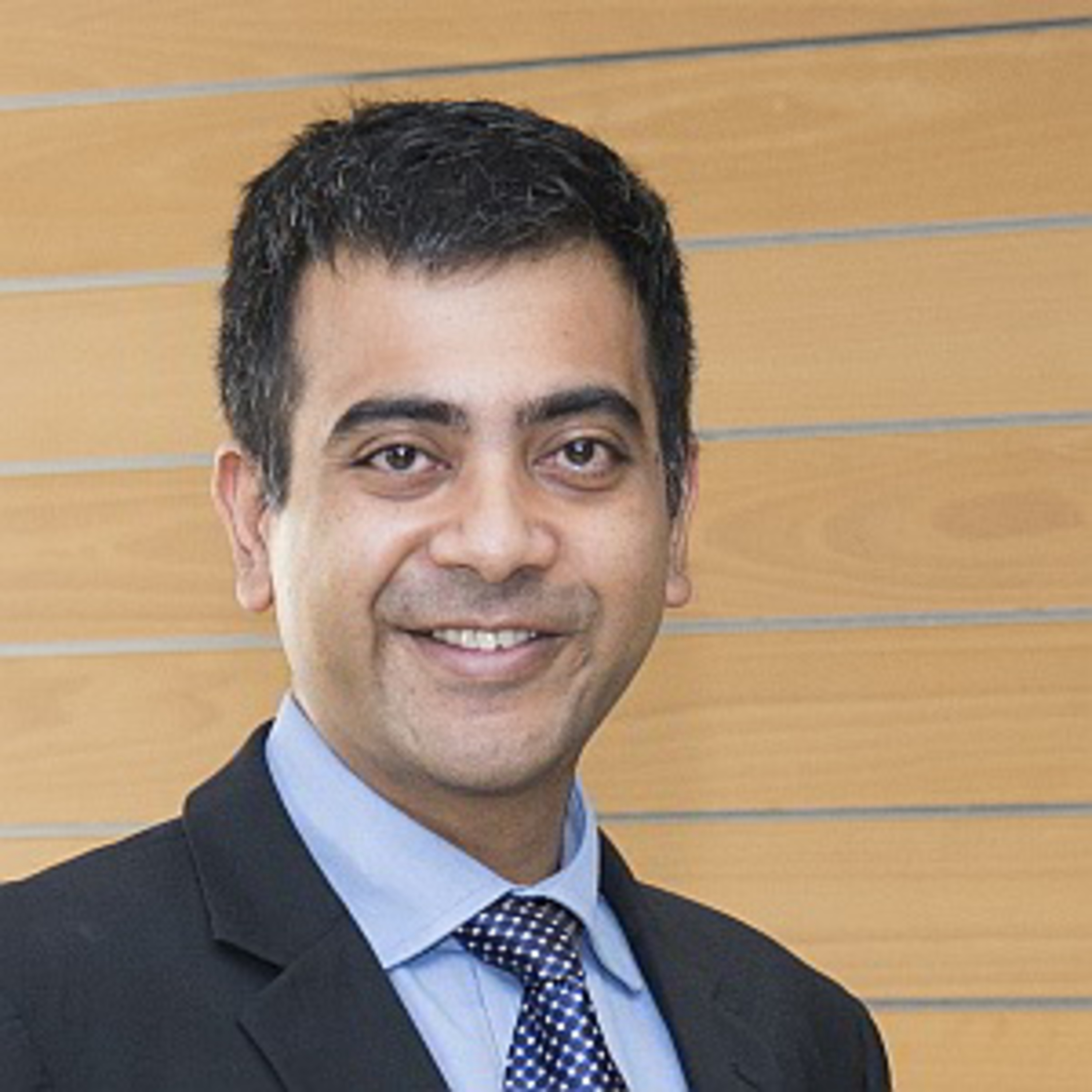 SuperLead Podcast Episode 7 with Prof Saurabh Sinha, Deputy Vice Chancellor of the University of Johannesburg, discussing leading into the 4th Industrial Revolution - Part 2 episode artwork