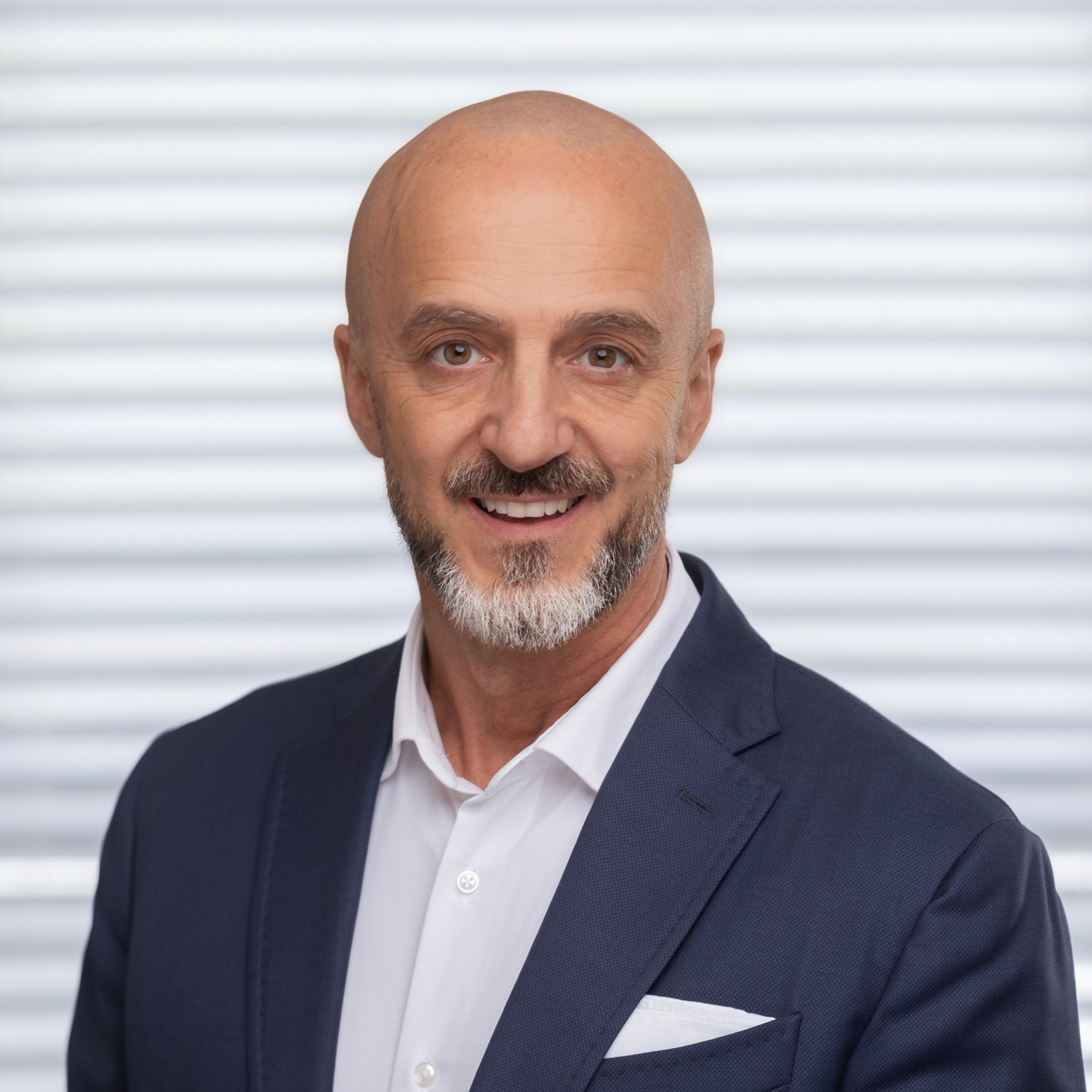 SuperLead Podcast Episode 178 with Simone Zanetti, creator of the Zanetti AI Framework™ and one of the leading voices on the practical application of AI in business.