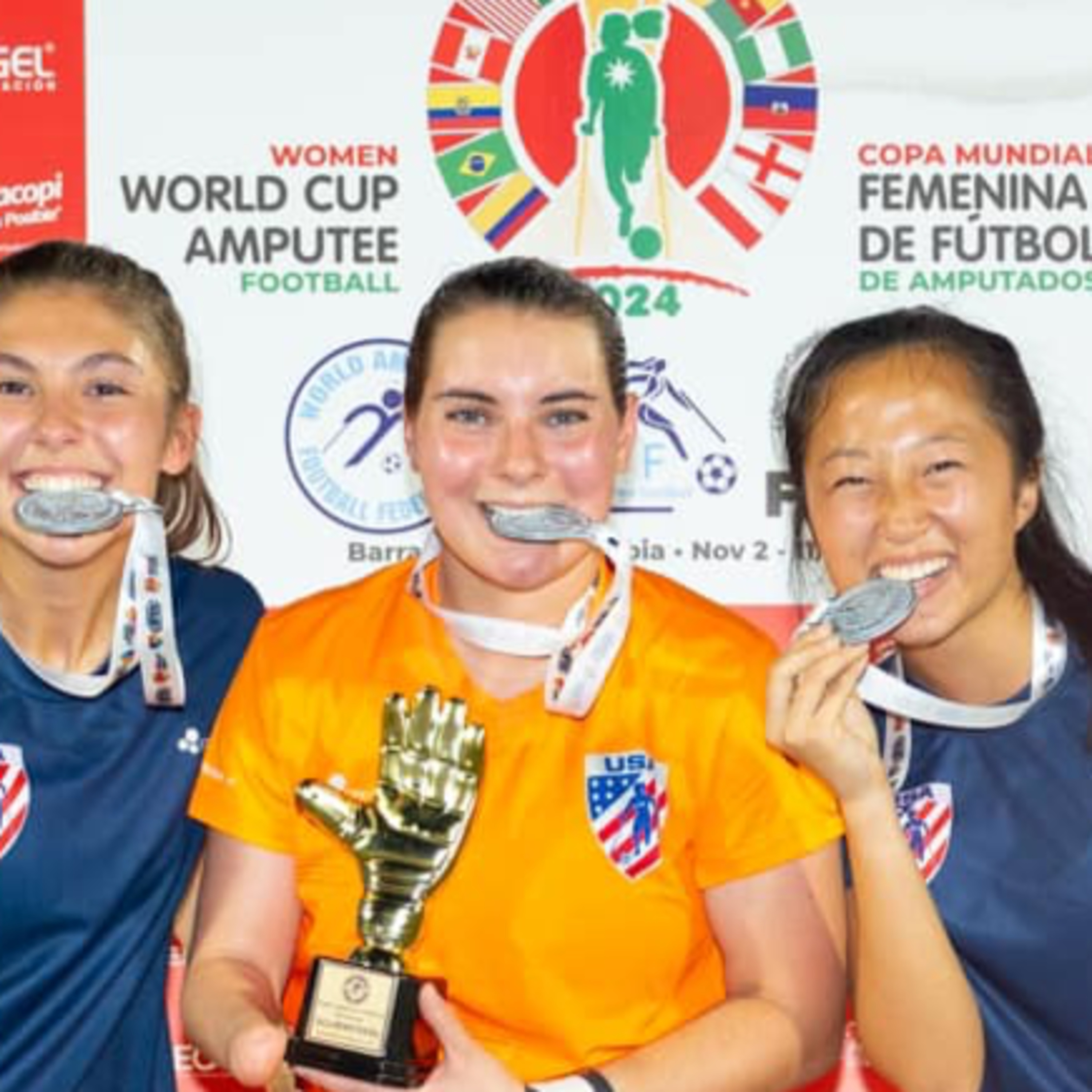 Worlds First Female Golden Glove Winner of Professional Amputee Soccer - Alexia Michitti episode artwork