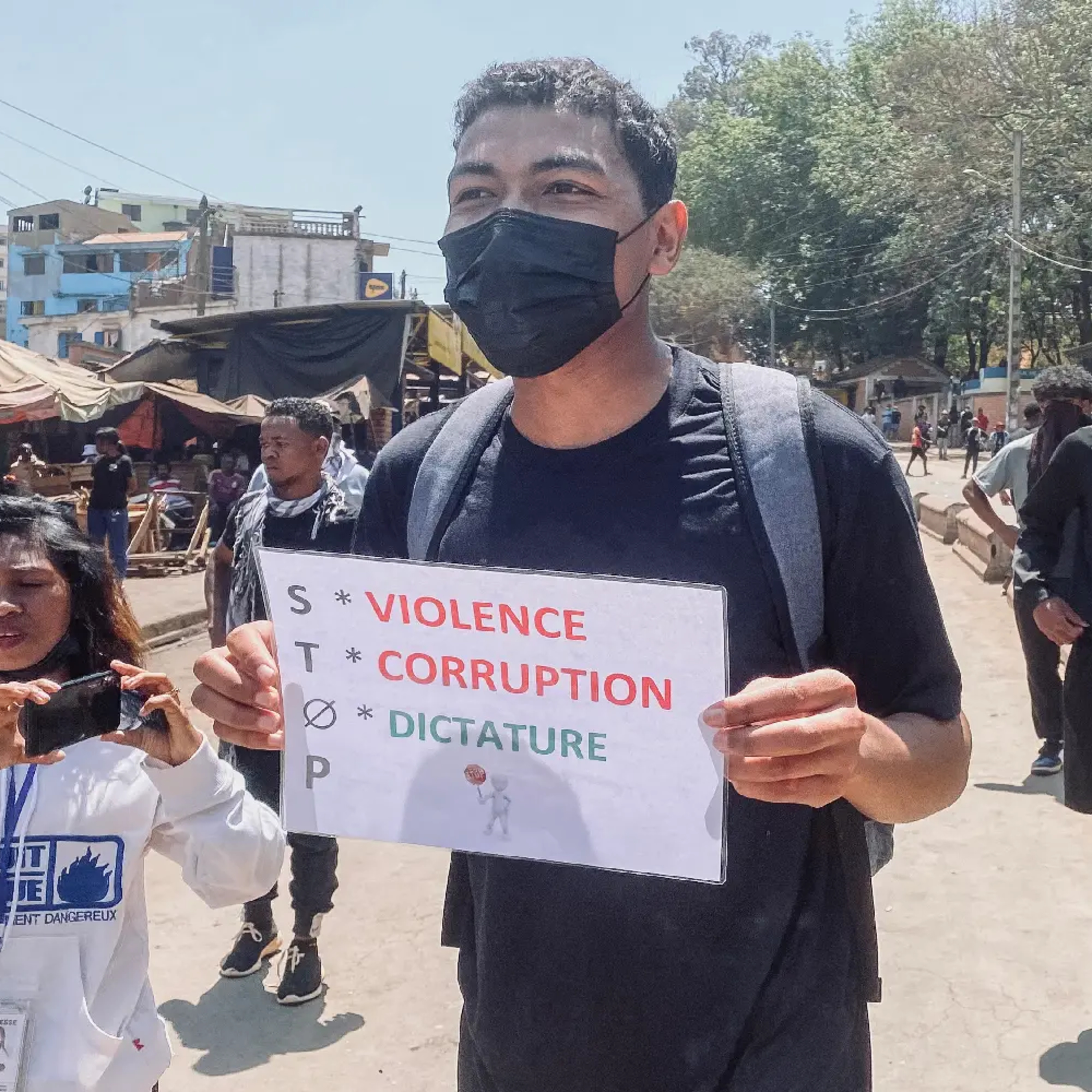 Il Madagascar in rivolta contro Rajoelina