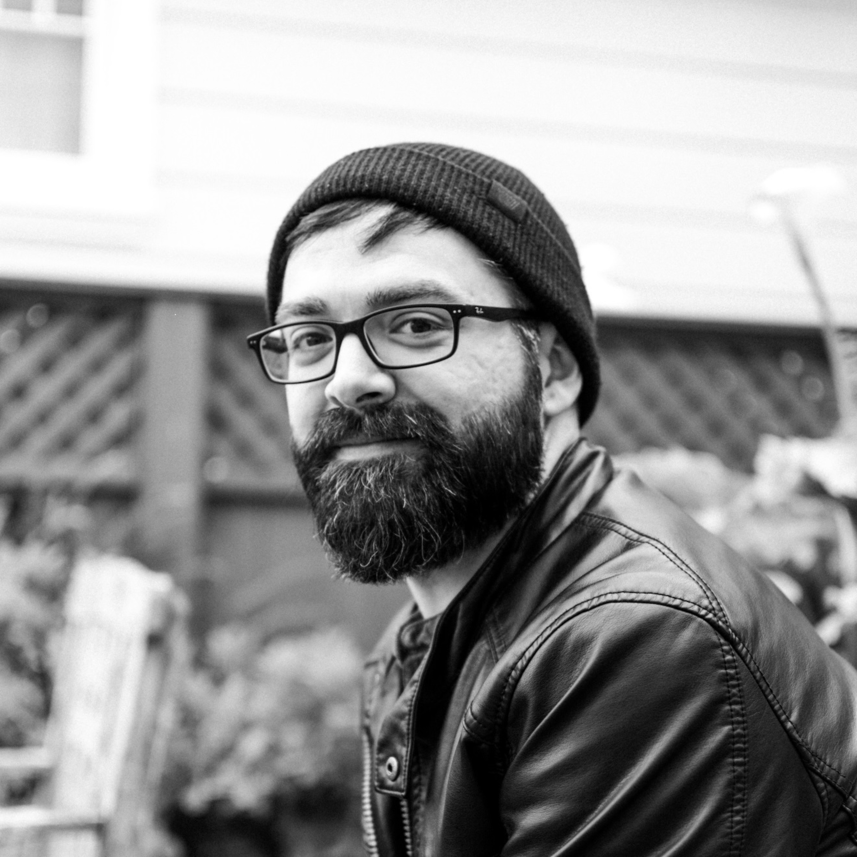 Horror Author Tyler Clark, Dune, and Mr. & Mrs. Smith – E026