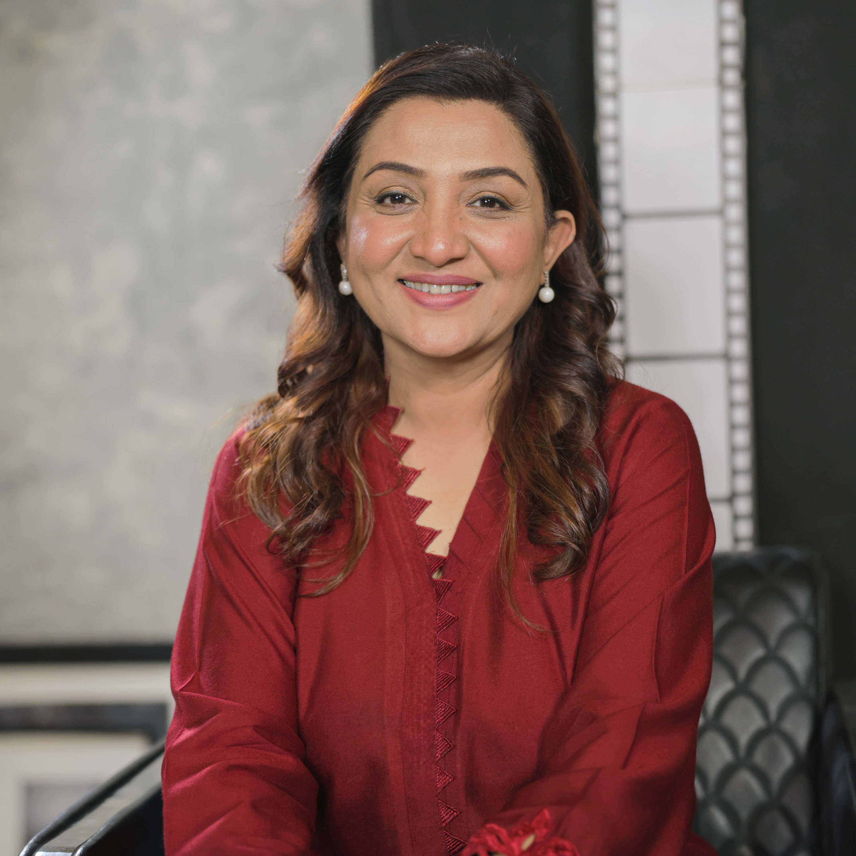 Nadia Afgan | Pakistani Film & Television Actress | Gup Shup with FUCHSIA episode artwork