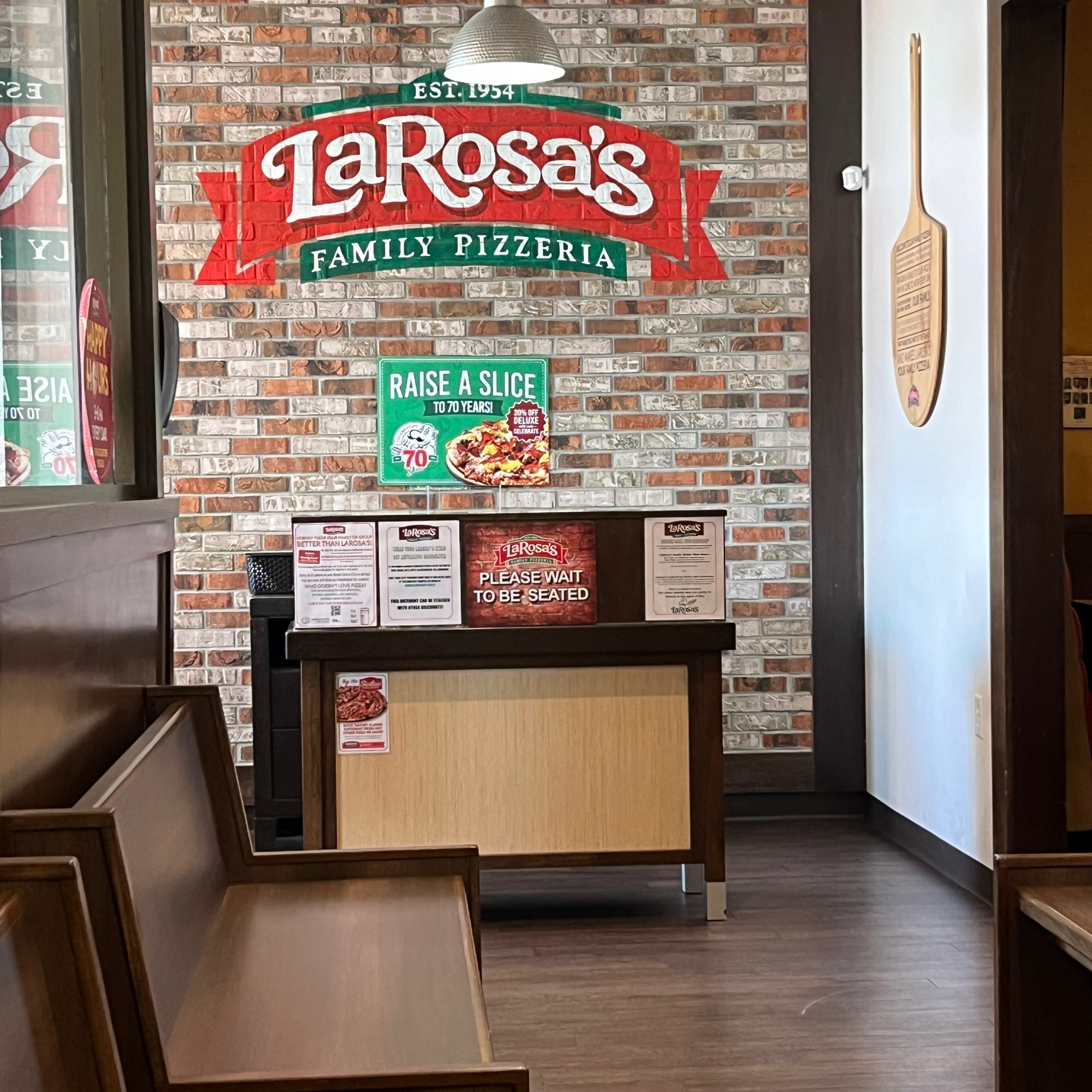 LaRosa’s Allergy & Restaurant Review: It’s Very Allergy Friendly😀 episode artwork