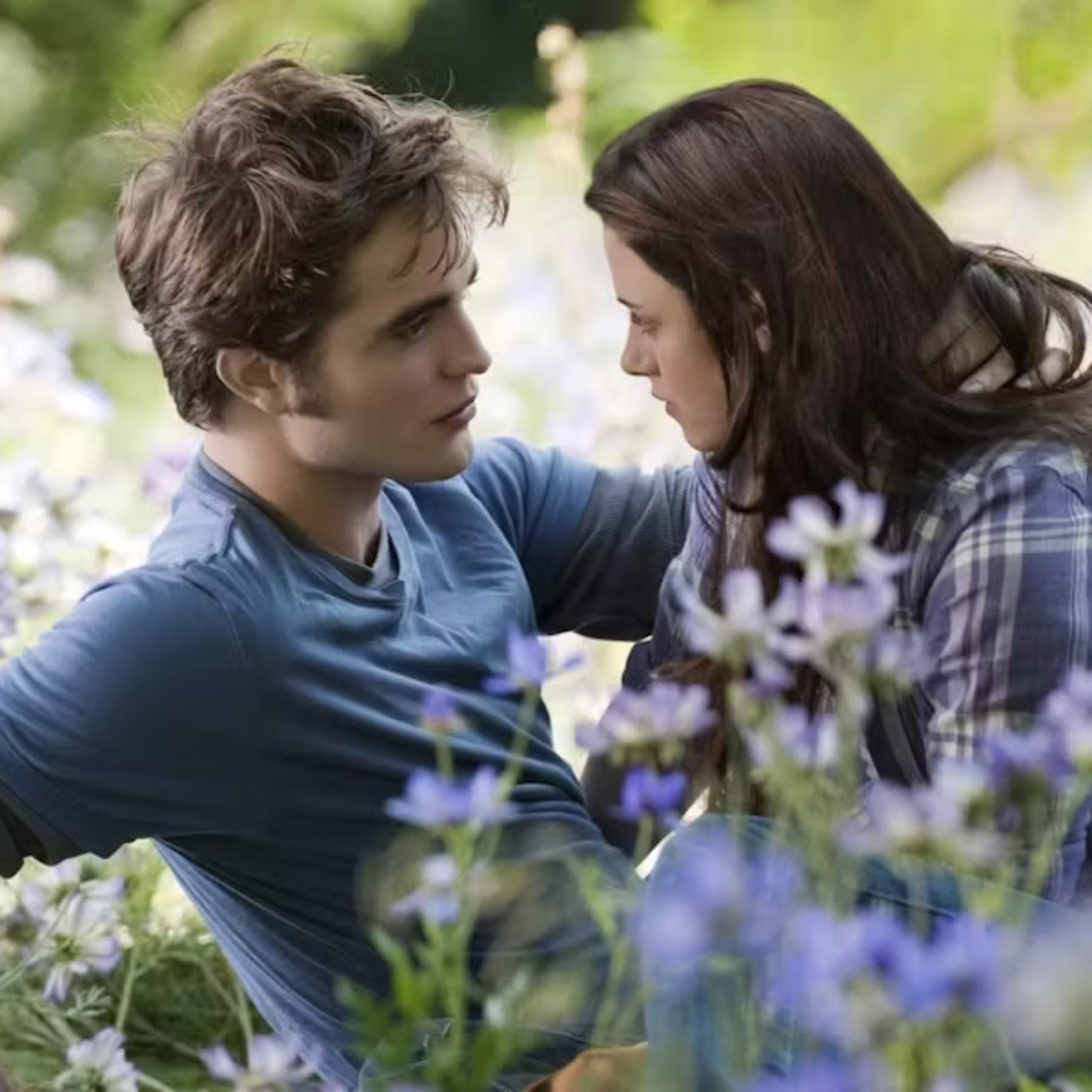 Twilight is Getting a Reboot on Netflix — But Not in the Way You Expect