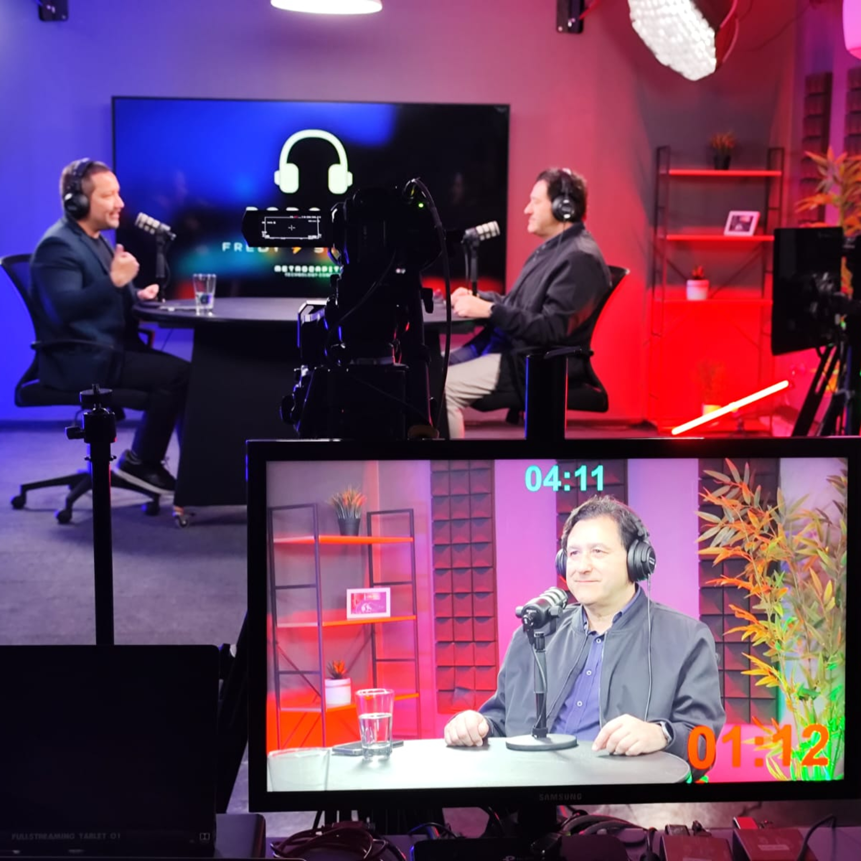 César Venegas Araya - Trayectoria y Liderazgo en Transformación Digital episode artwork