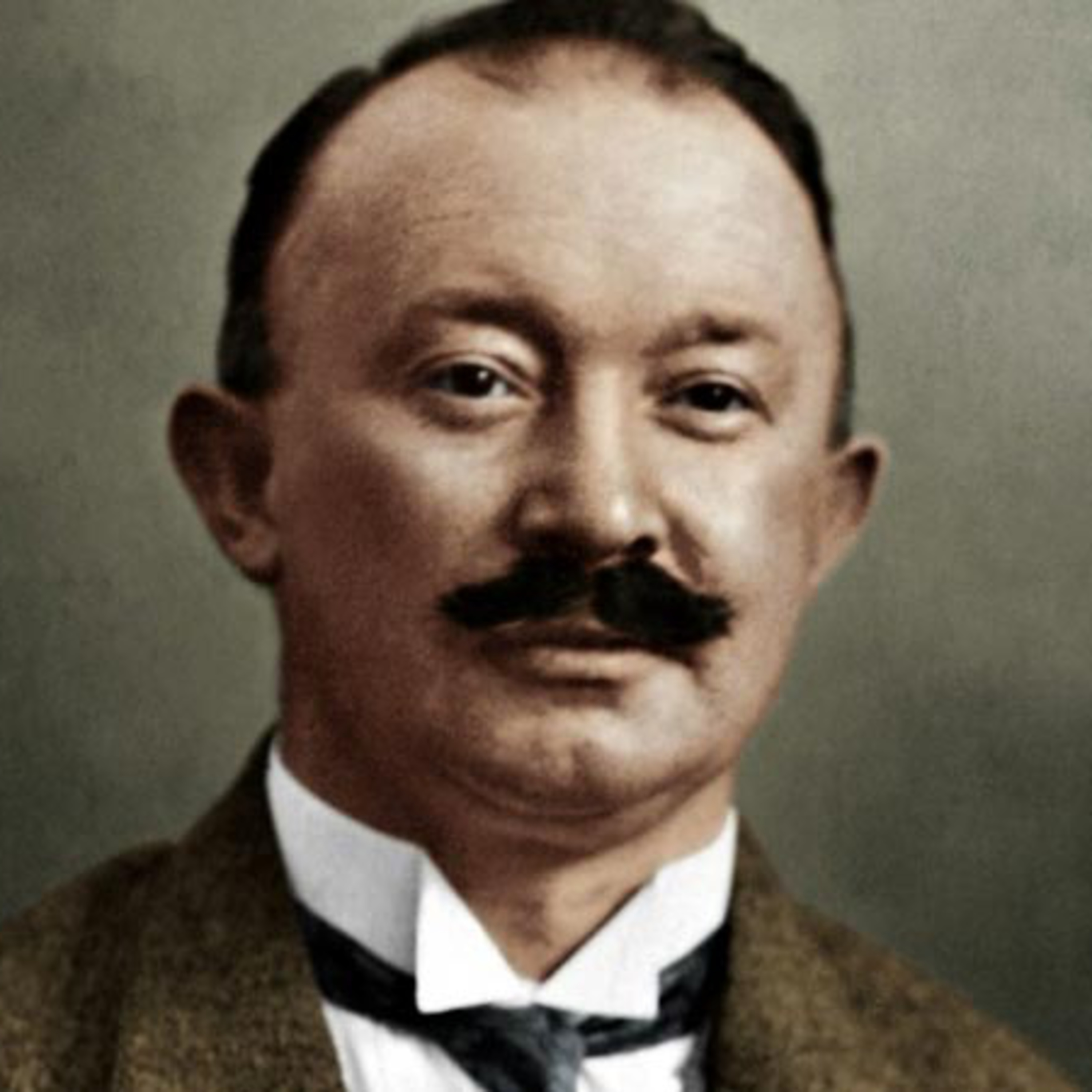 Hugo Boss and Nazi Uniforms: What Is Fact and What Is Legend? episode artwork