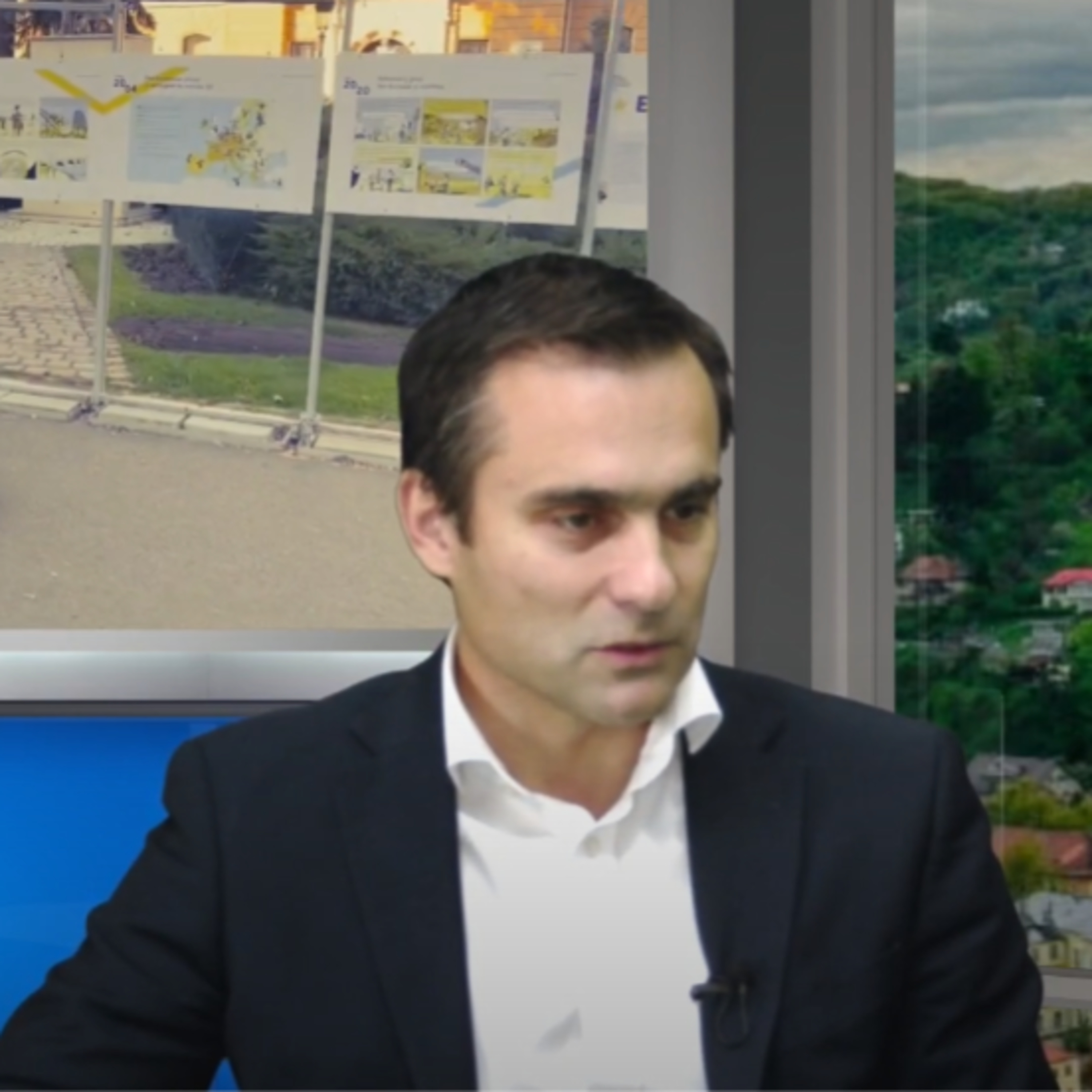 Vorbe sau Fapte cu Ovidiu Văcaru