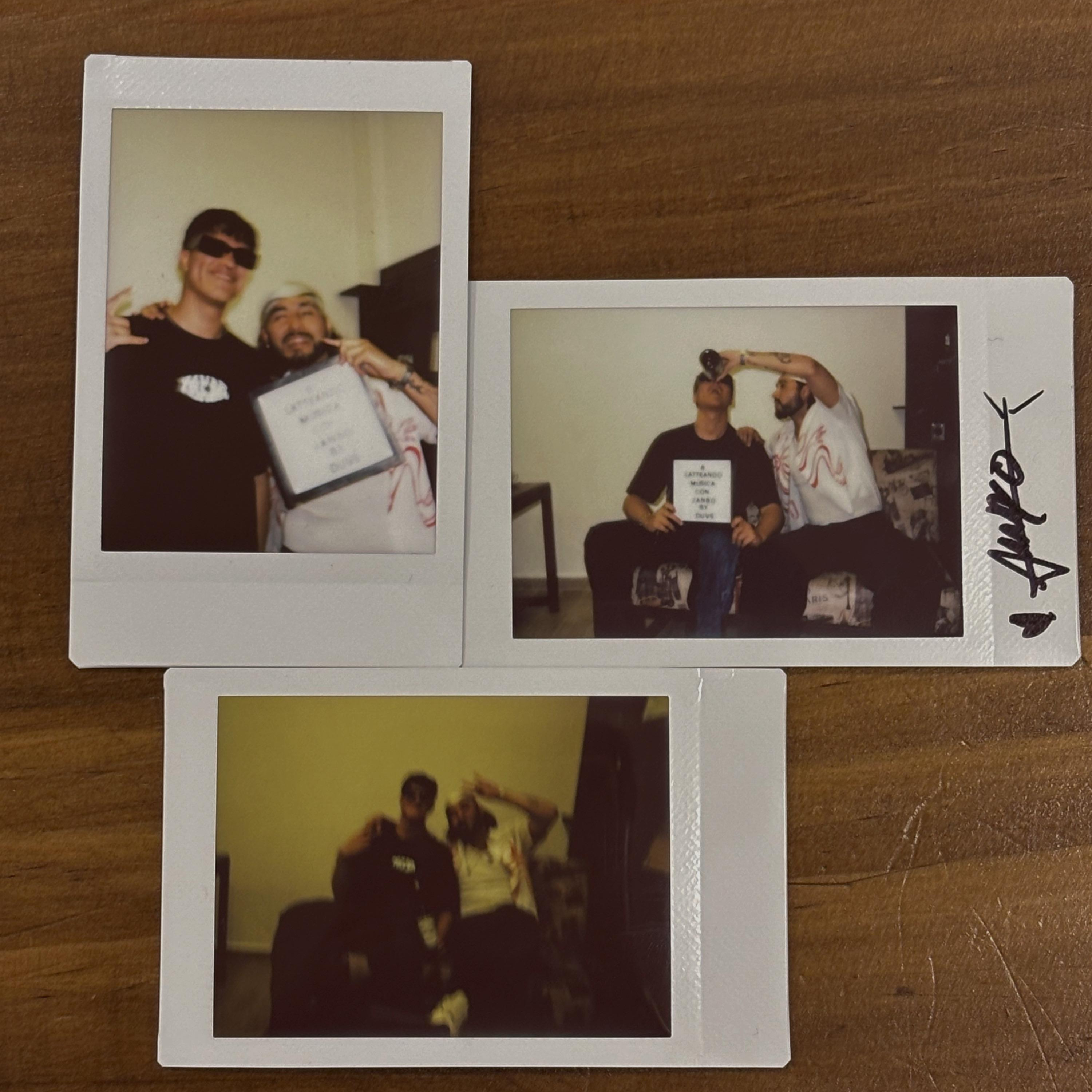 Latteando Musica by Duvs._