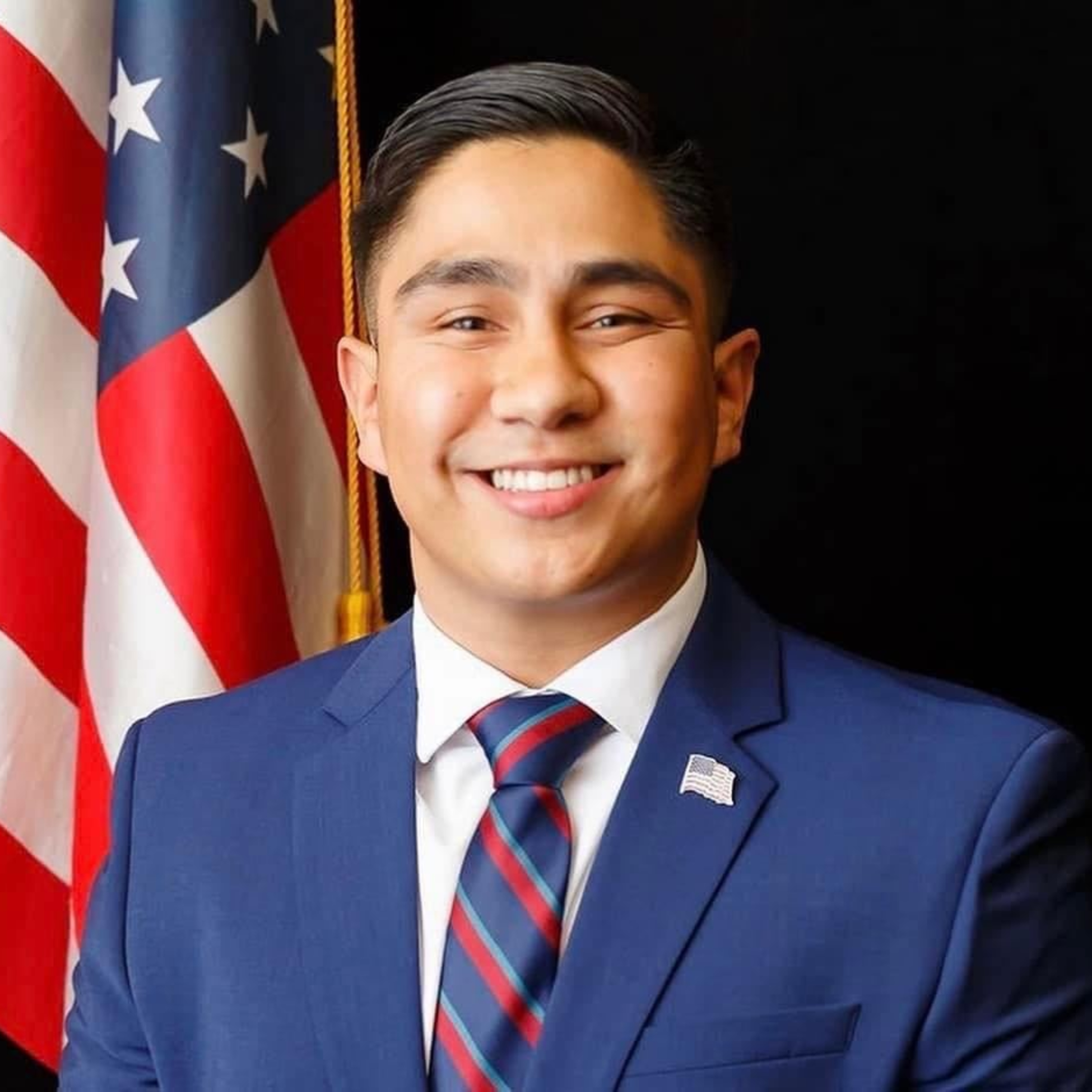 Salvador Solorio-Ruiz, Communication Alumnus and Delano City Councilperson episode artwork