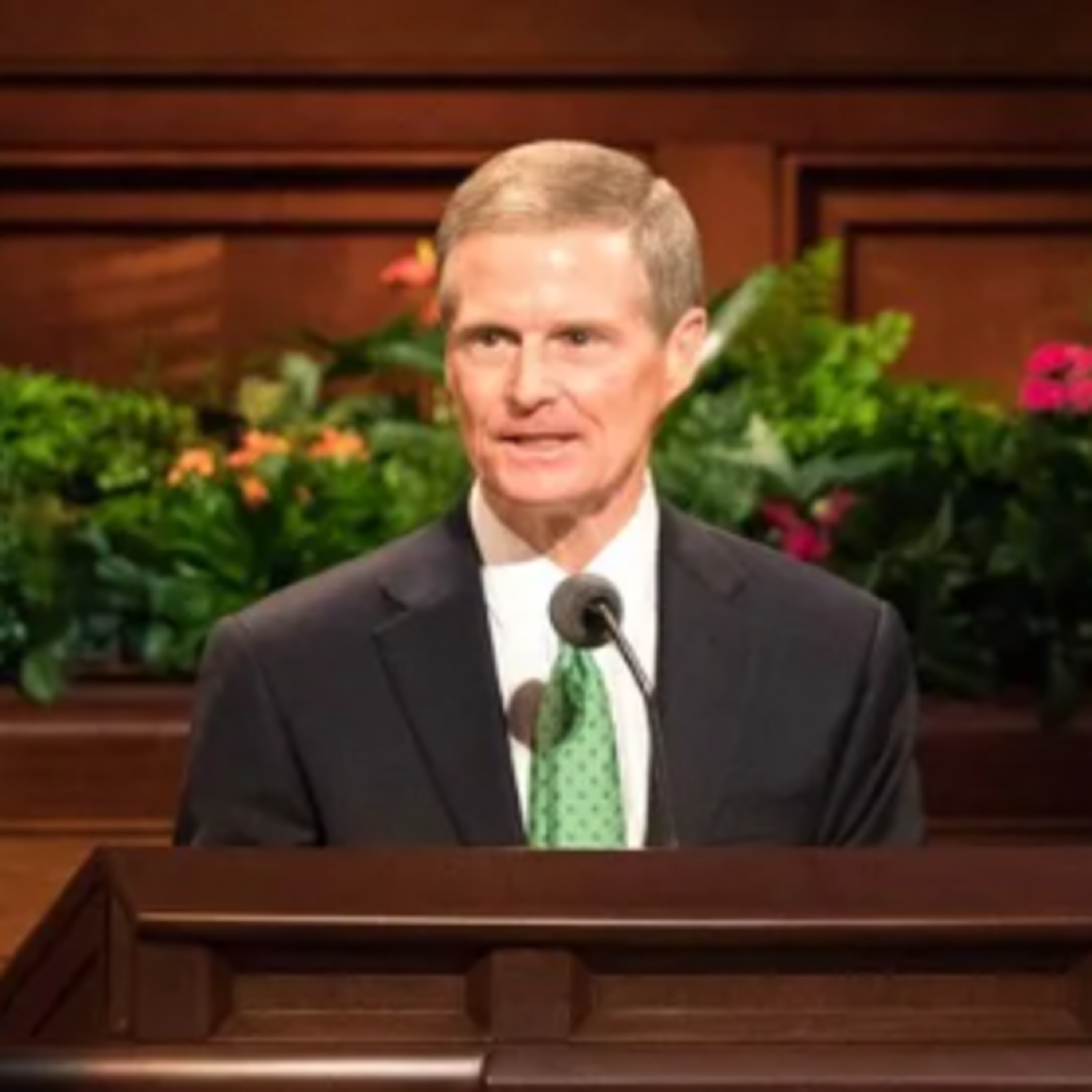 2018-OCT 06 Reunir todas las cosas en Cristo - David A. Bednar