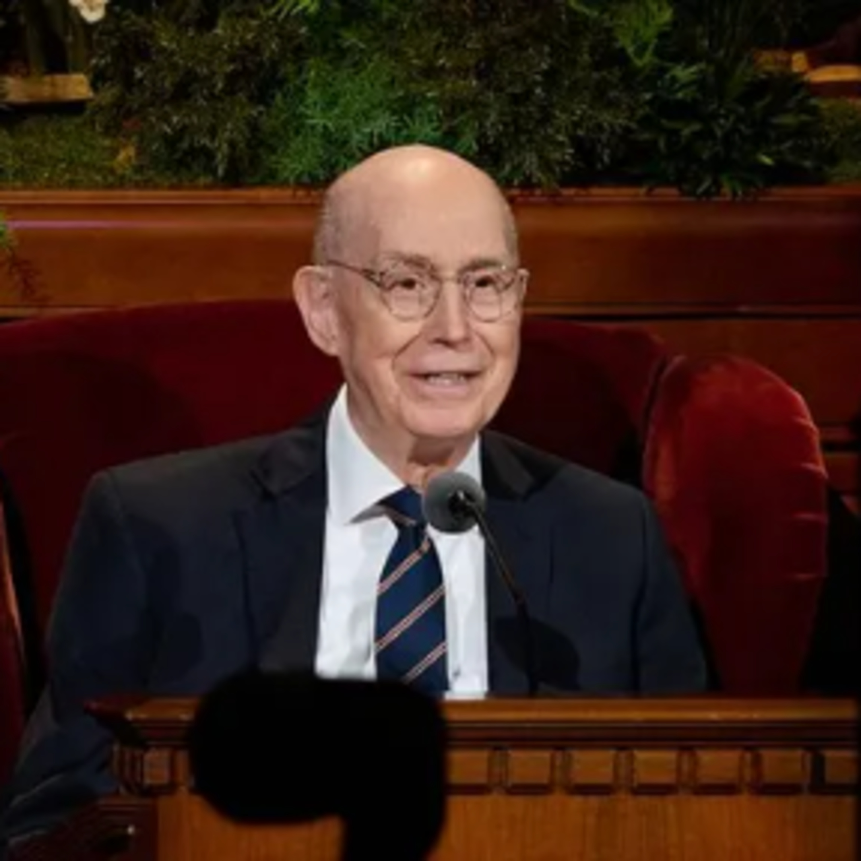 2026-ABR 09 Oraciones pidiendo paz - Henry B. Eyring