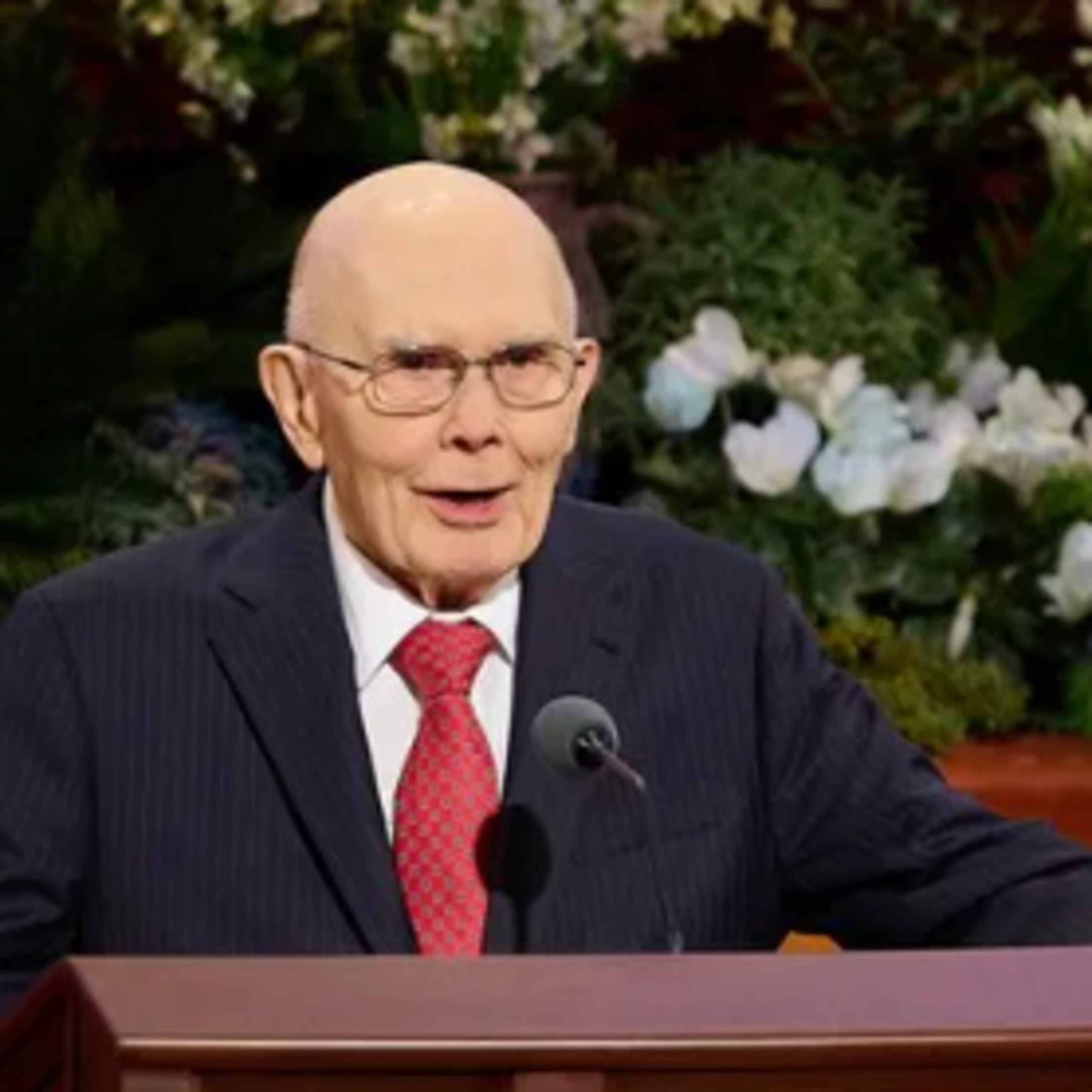 2026-ABR 26 Vivos en Cristo - Dallin H. Oaks