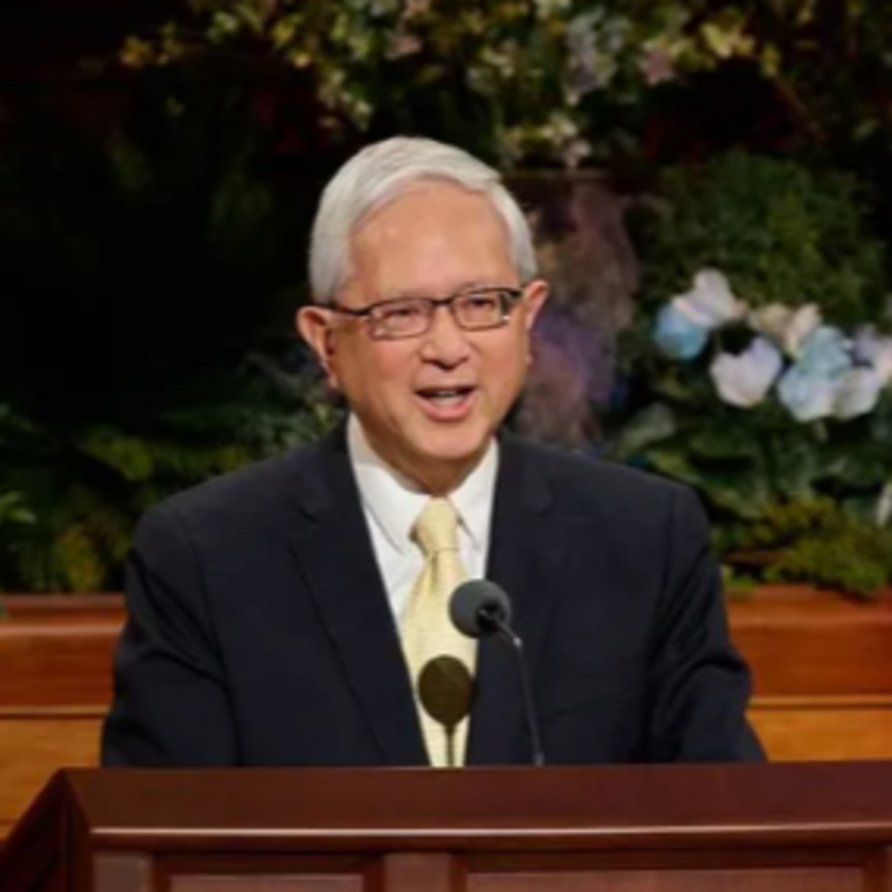 2026-ABR 34 Es Pascua de Resurrección Nadie camina solo - Gerrit W. Gong