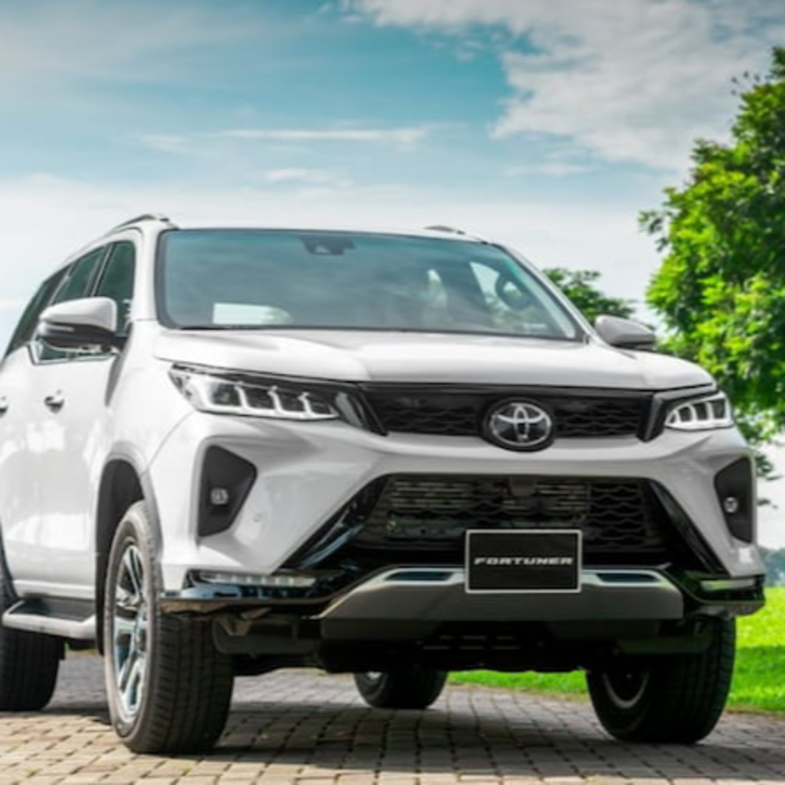 Bình xăng ô tô bao nhiêu lít? Dung tích bình xăng xe ô tô hiện nay