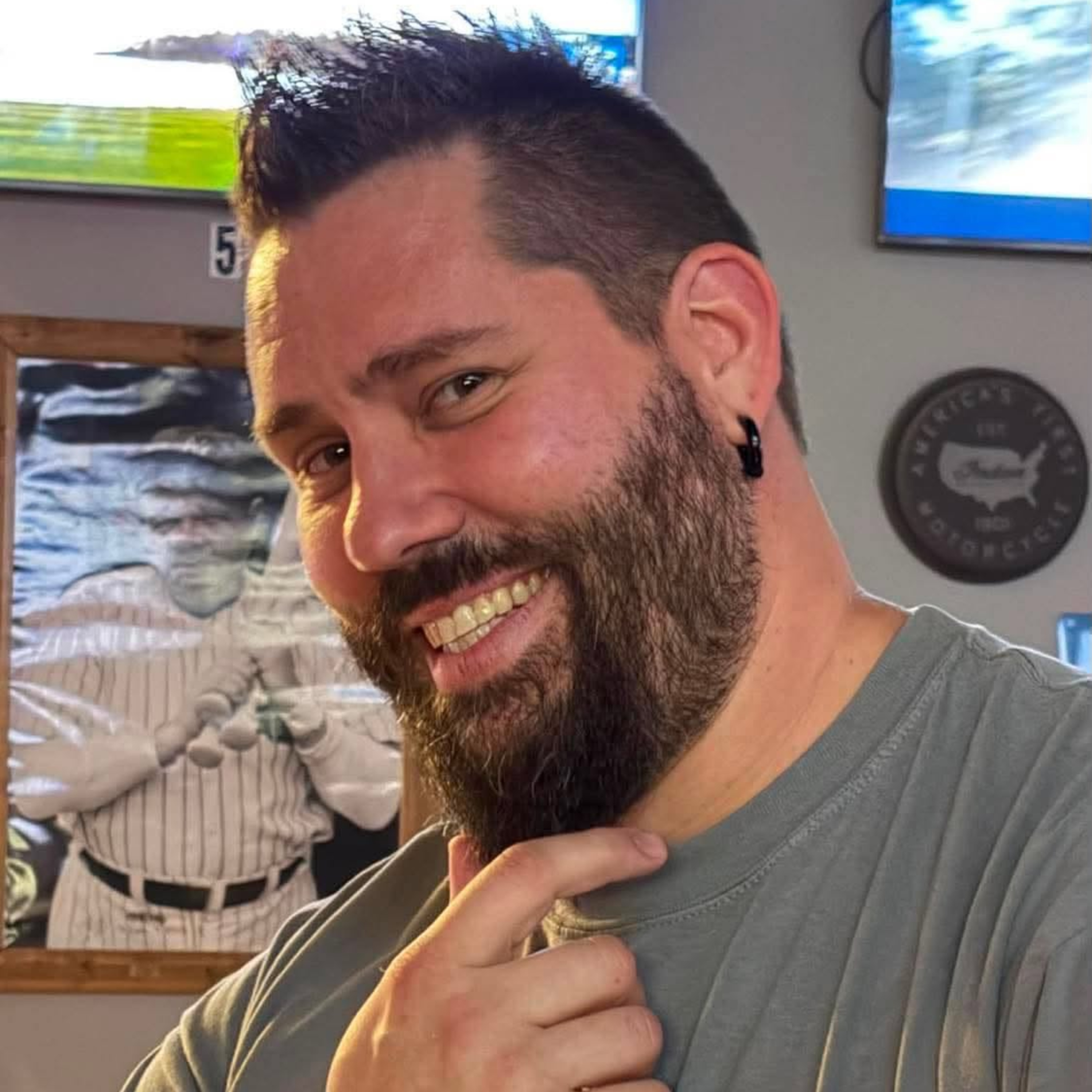 Closing down the bar, nerd stuff, and buffet adventures w/ Brian Reynolds
