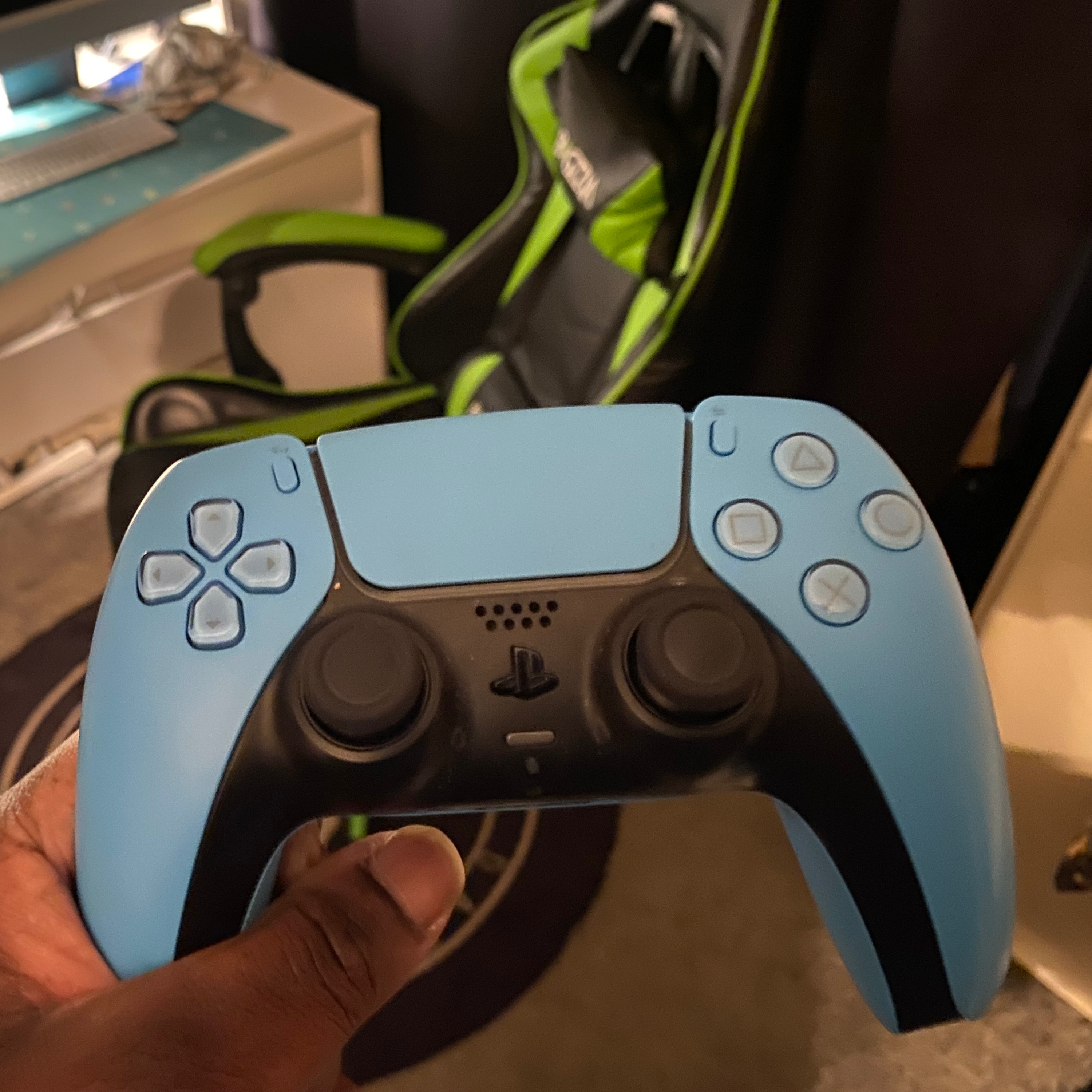 HE BROUGHT THE PS5 TO SCHOOL!🤣 episode artwork