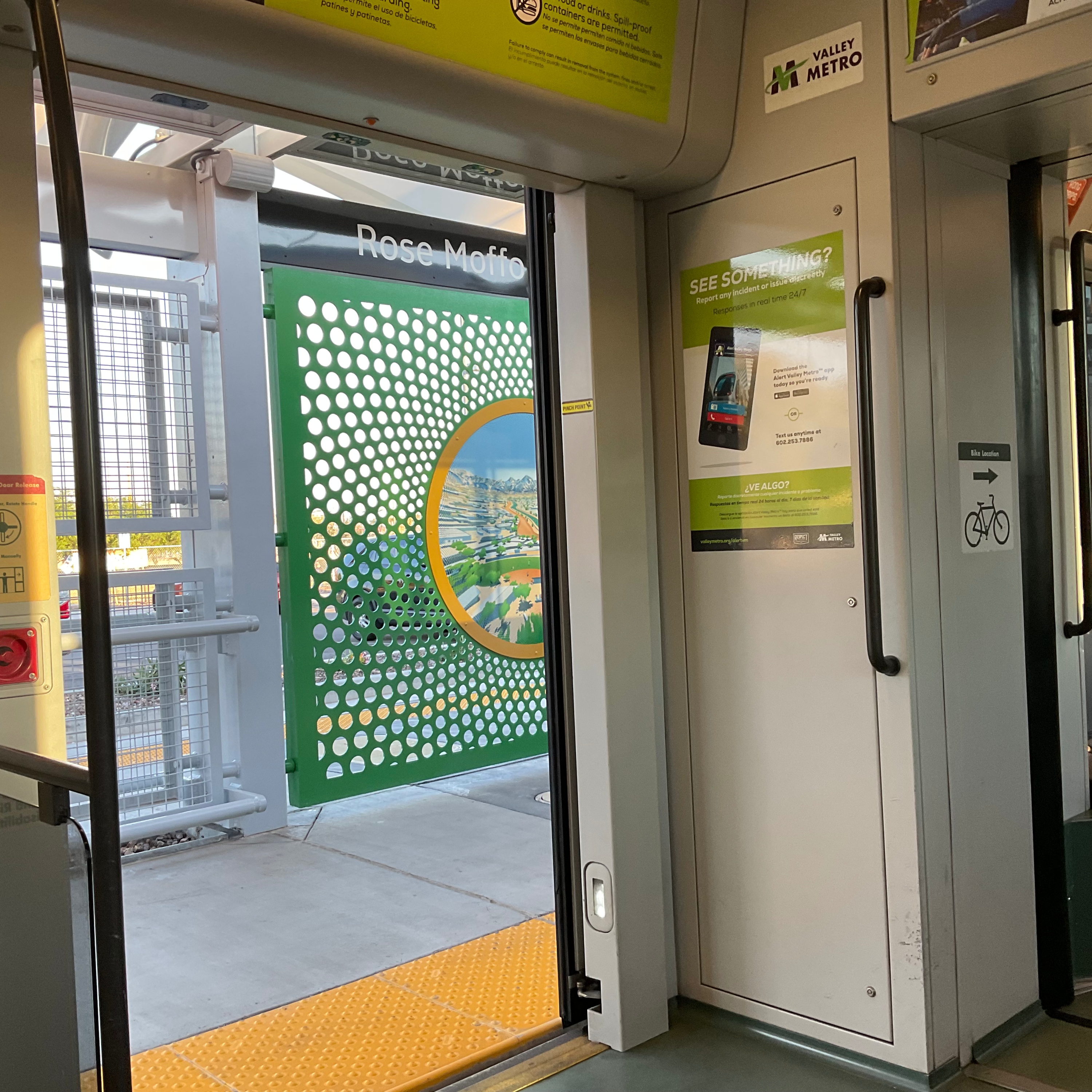 Bonus Episode: When a bus/train operator catches riders with margaritas on board🤣  episode artwork