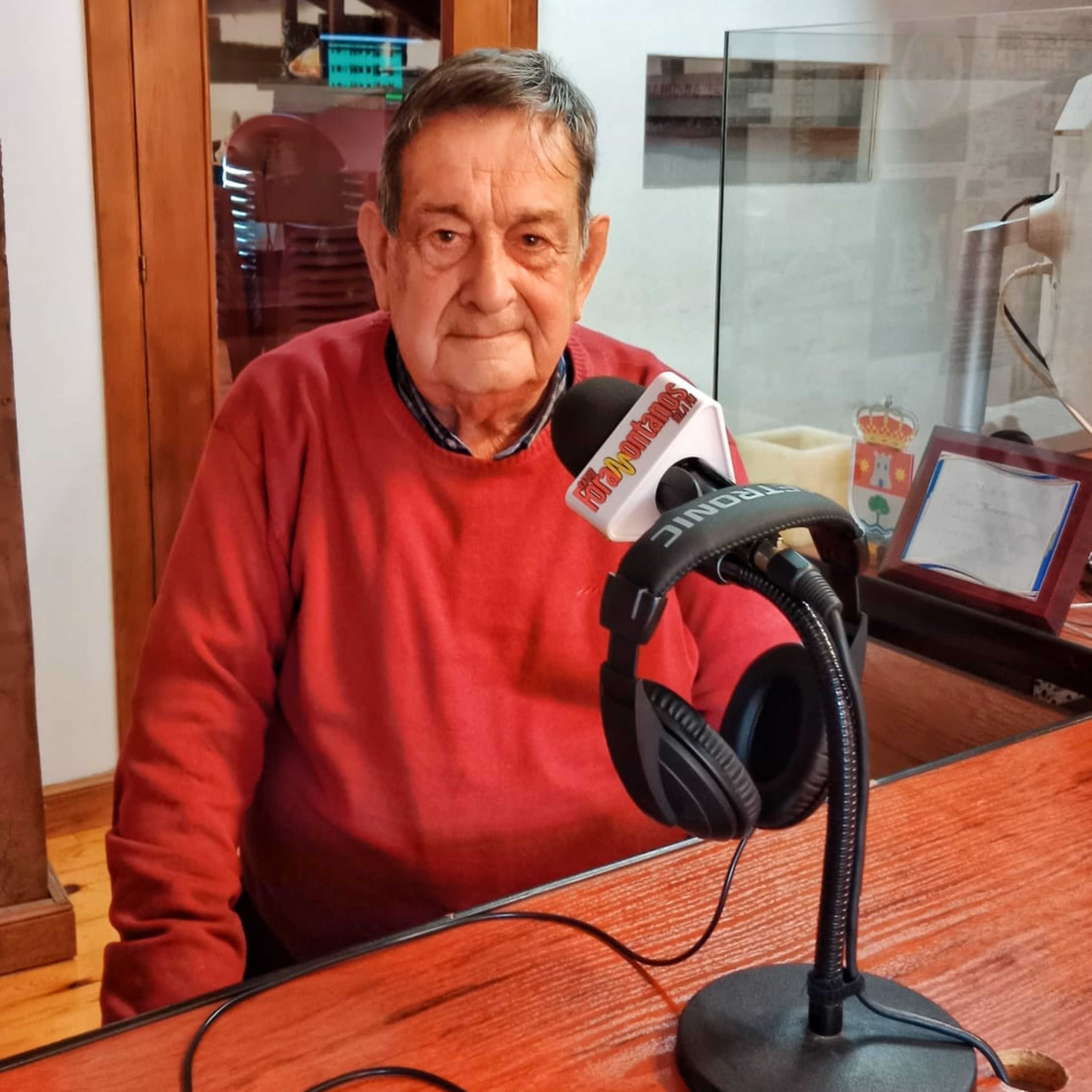 Roman Barona, industrial y coleccionista de radios históricas. episode artwork