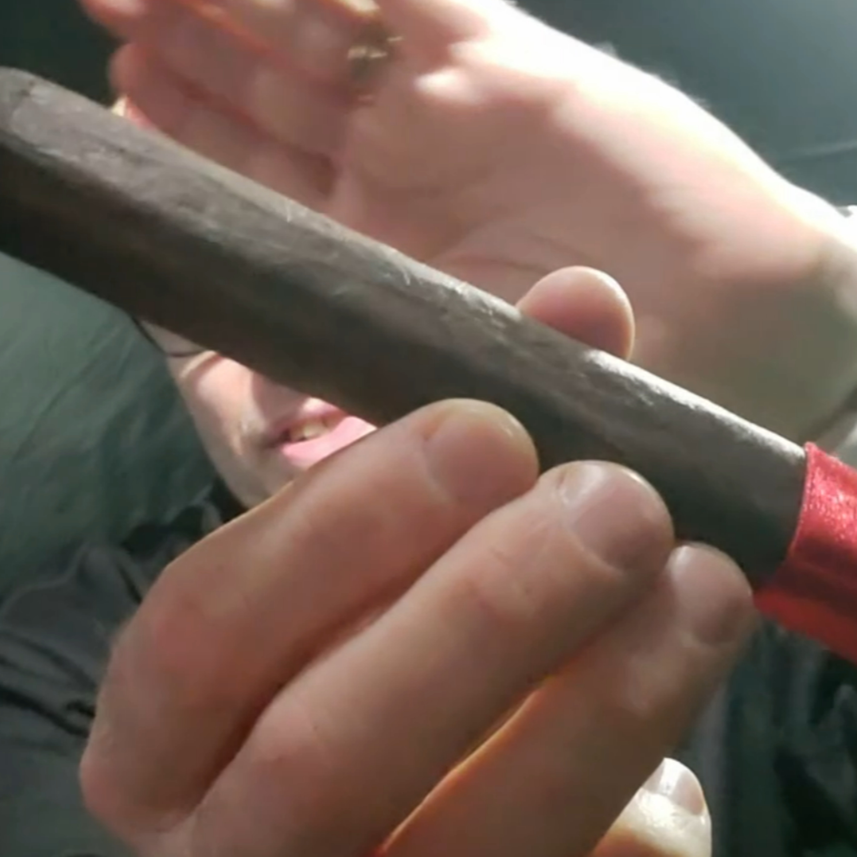 La Reina de Esteli Gran Toro Box Press Maduro Review - Episode 3 - 2024-02-03