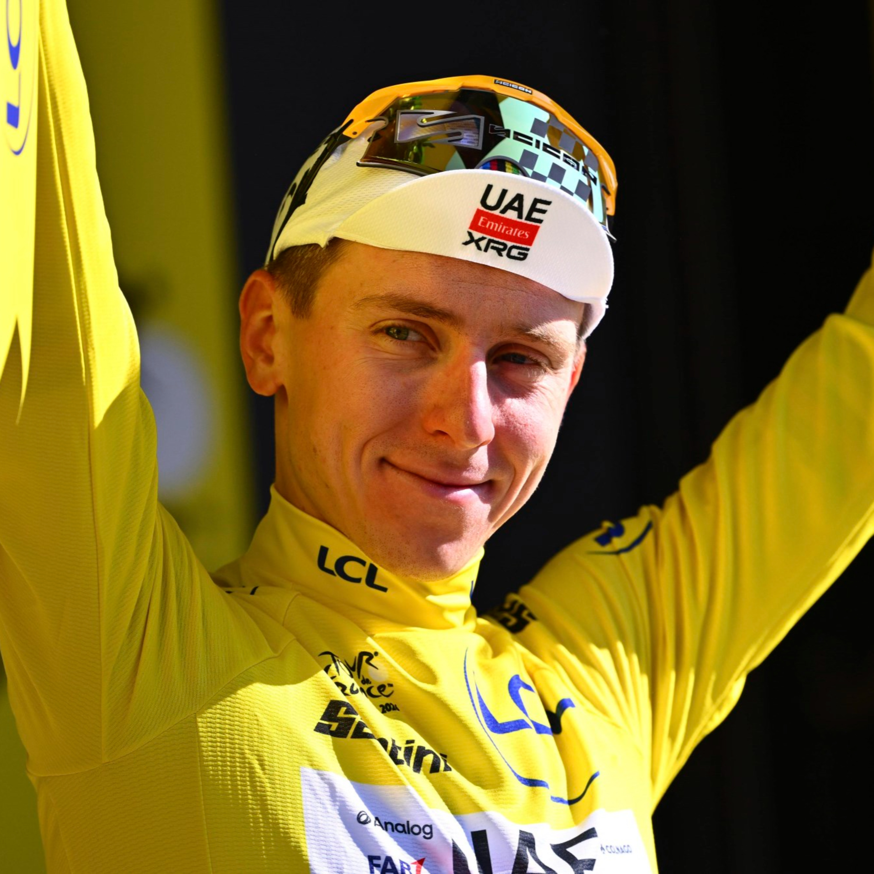 De Tour in 15 minuten: “Rit naar Alpe d’Huez uitnodiging om Tadej Pogacar ziek hard aan te vallen” episode artwork