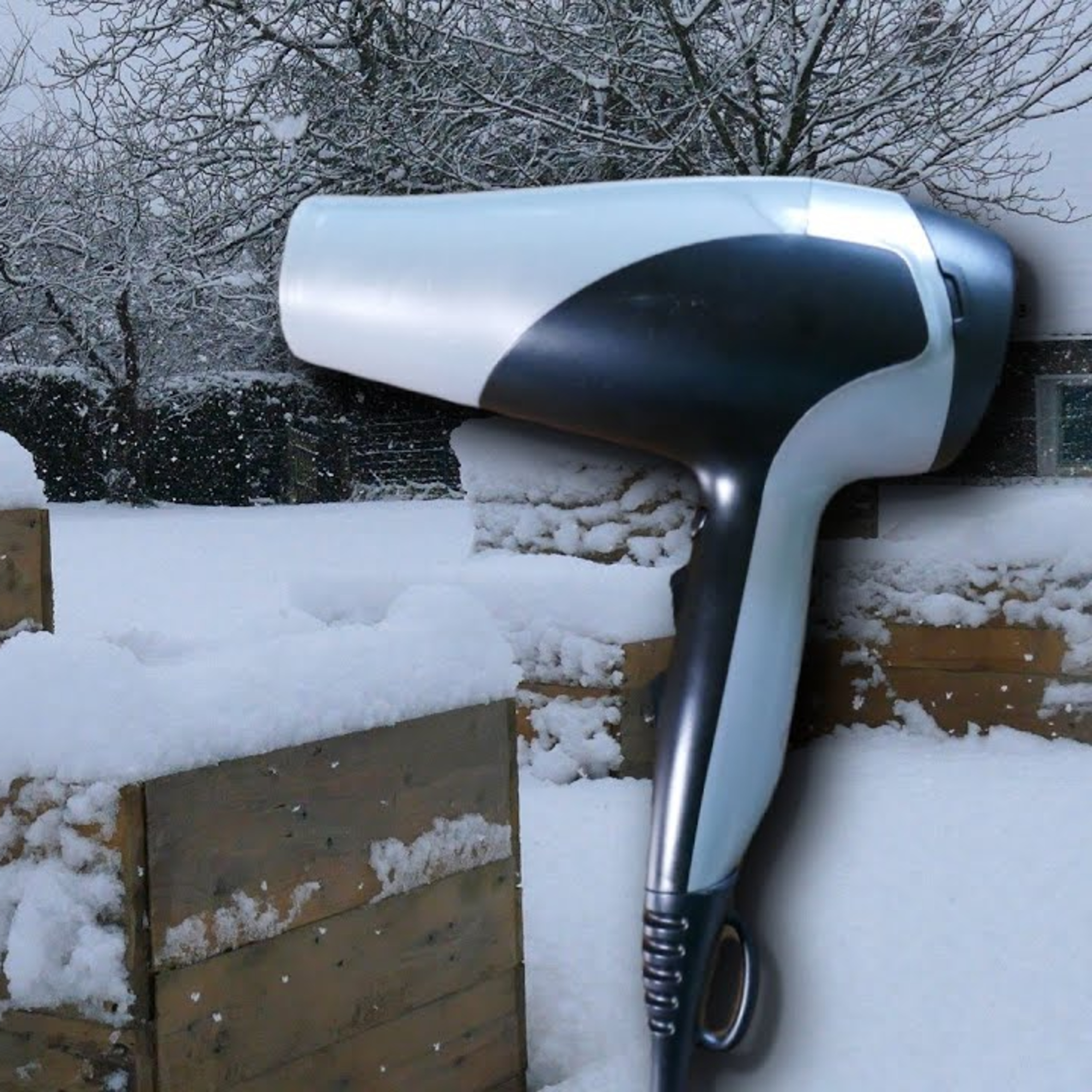 HAIR DRYER with WIND #4, Relaxing HAIR DRYER sound with WIND sound, for a better comfort episode artwork