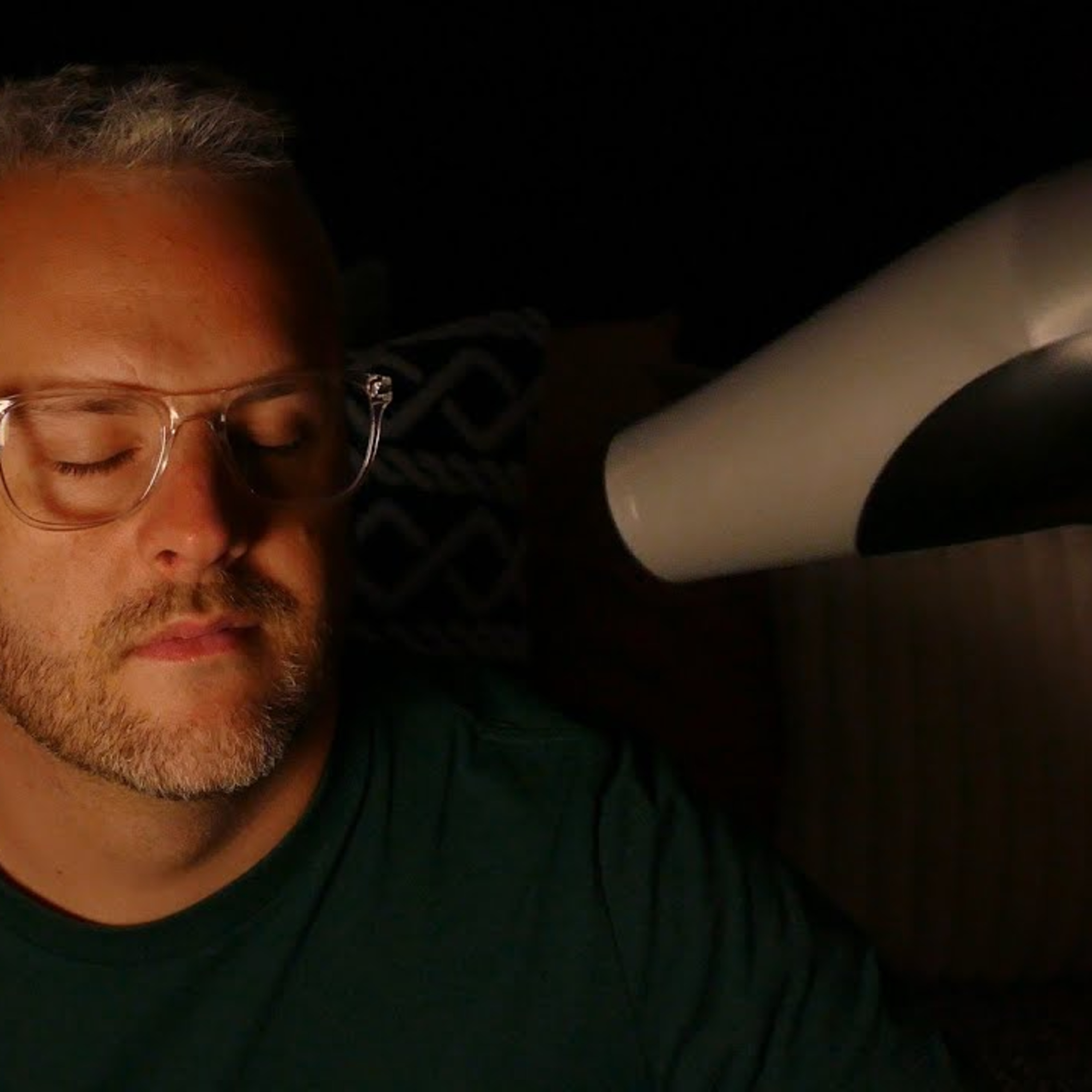 #880, Ce BRUIT BLANC relaxant de SECHE CHEVEUX va vous apaiser episode artwork