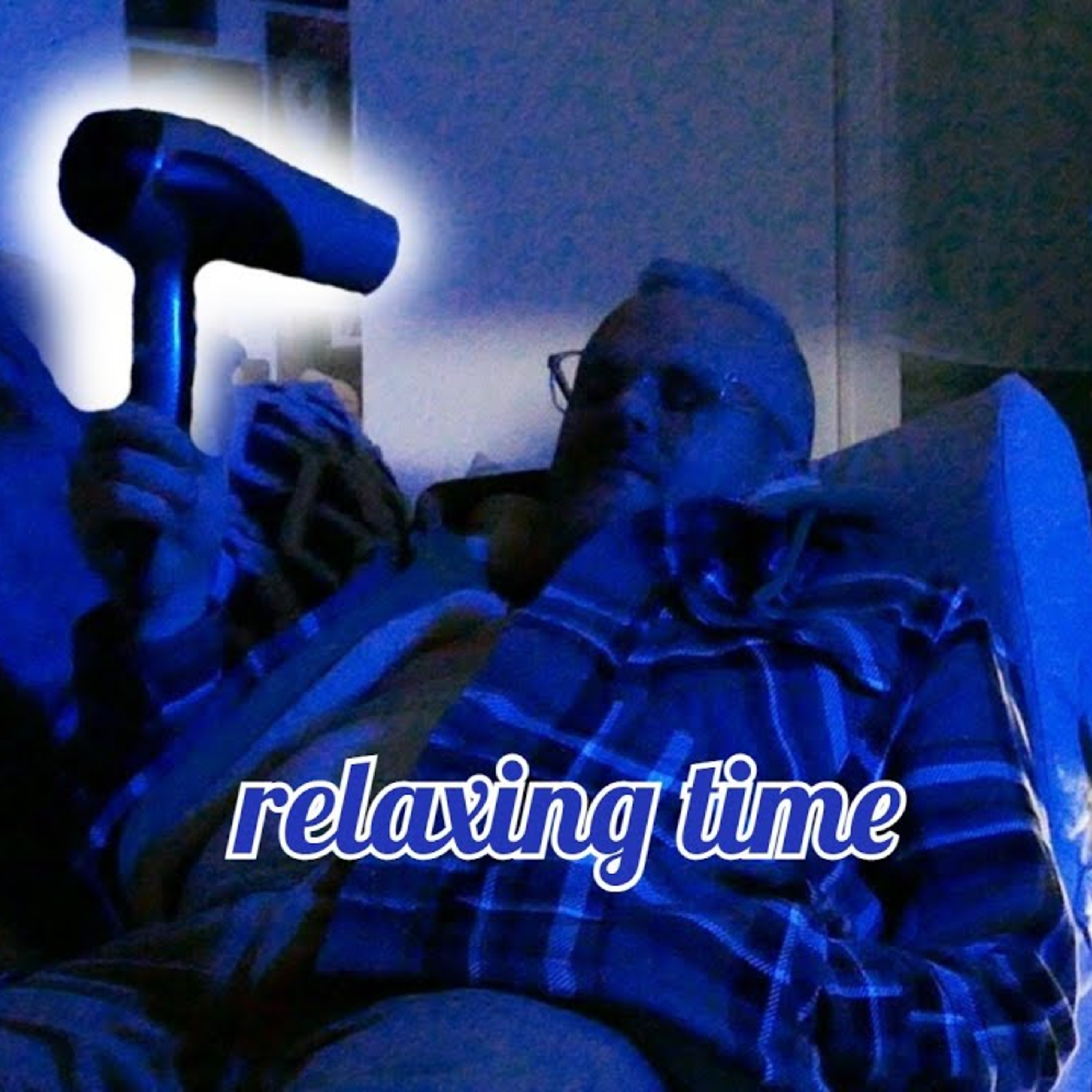 #779, Sit back and listen to this HAIR DRYER video episode artwork
