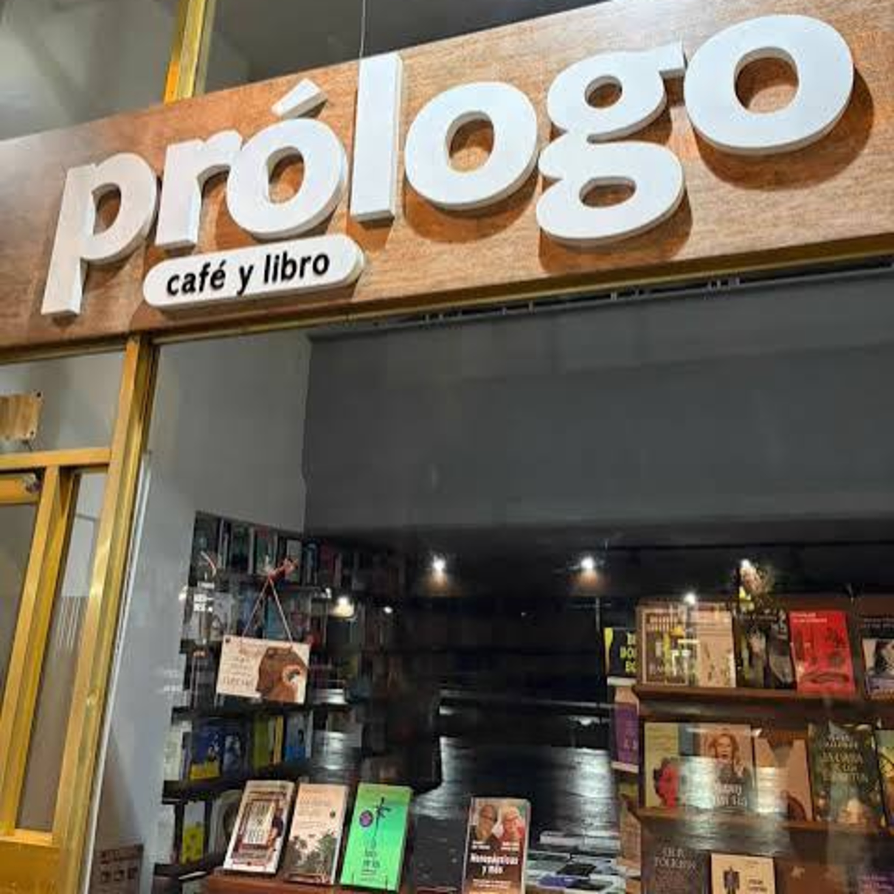 Portada de Lectores Crónicos