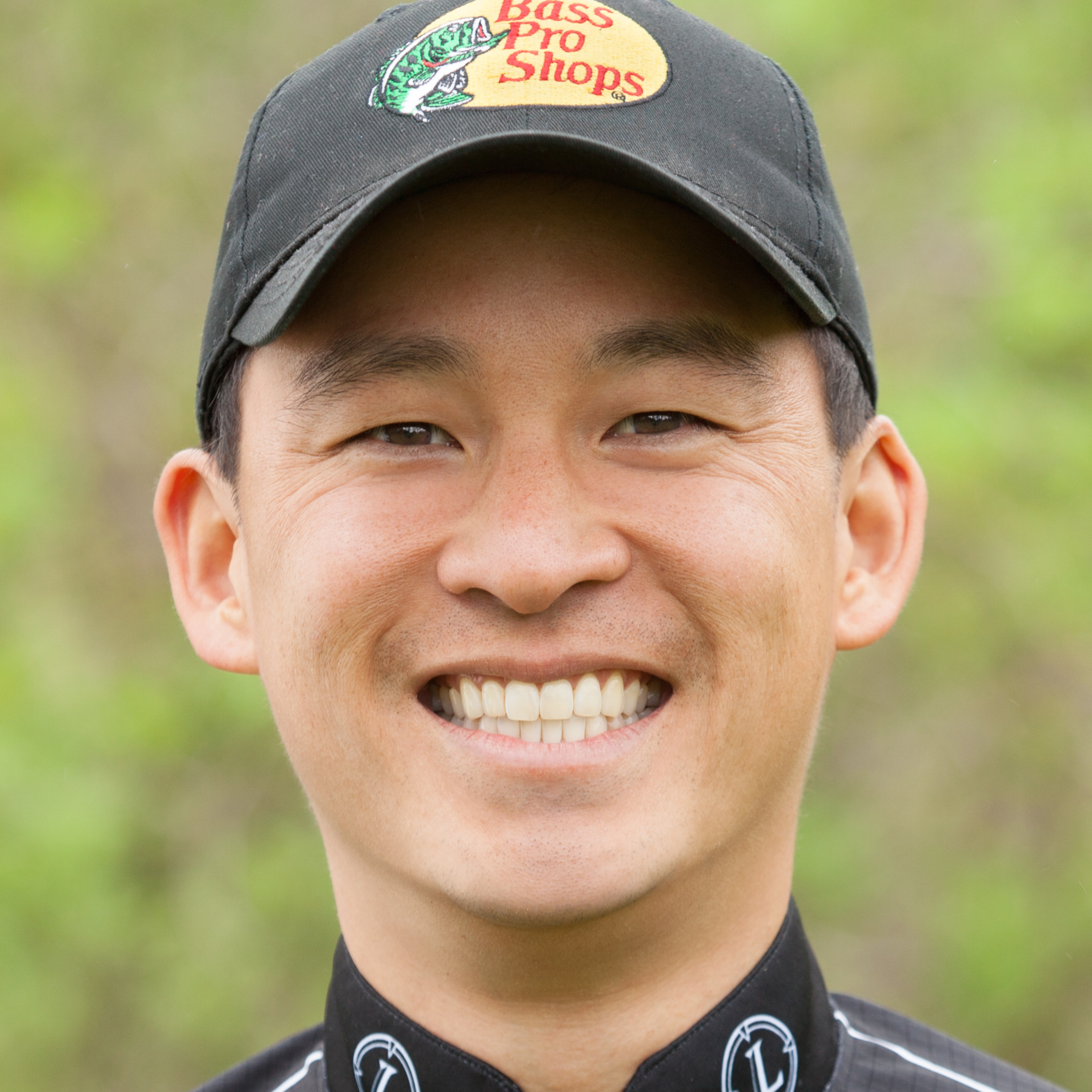 Proven in Blood: A Novel of War, Betrayal, and Belonging. Talking with author Top Shot Chris Cheng