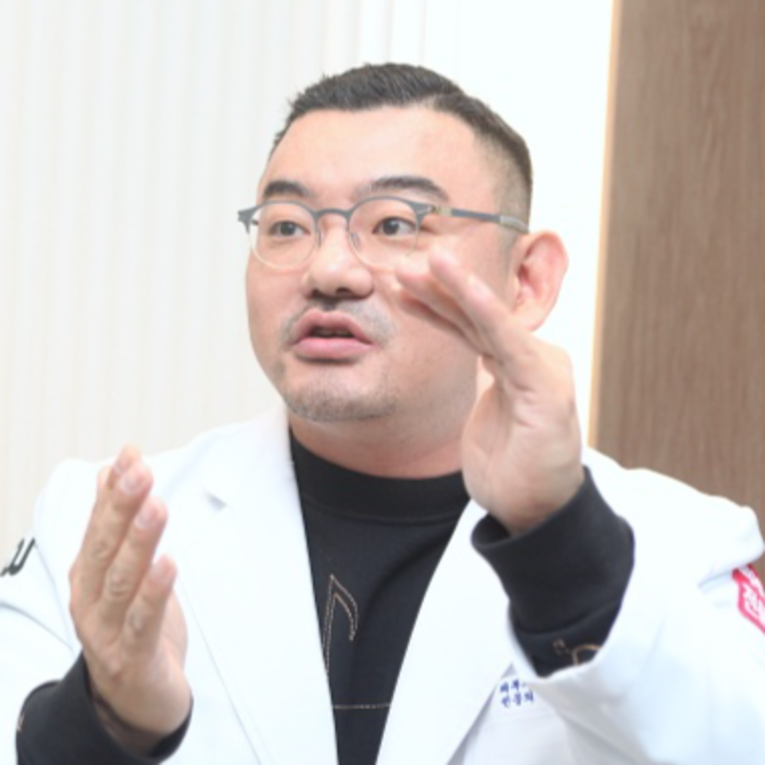 당뇨와 노안의 상관 관계 (f. 피부과 전문의 피알남)