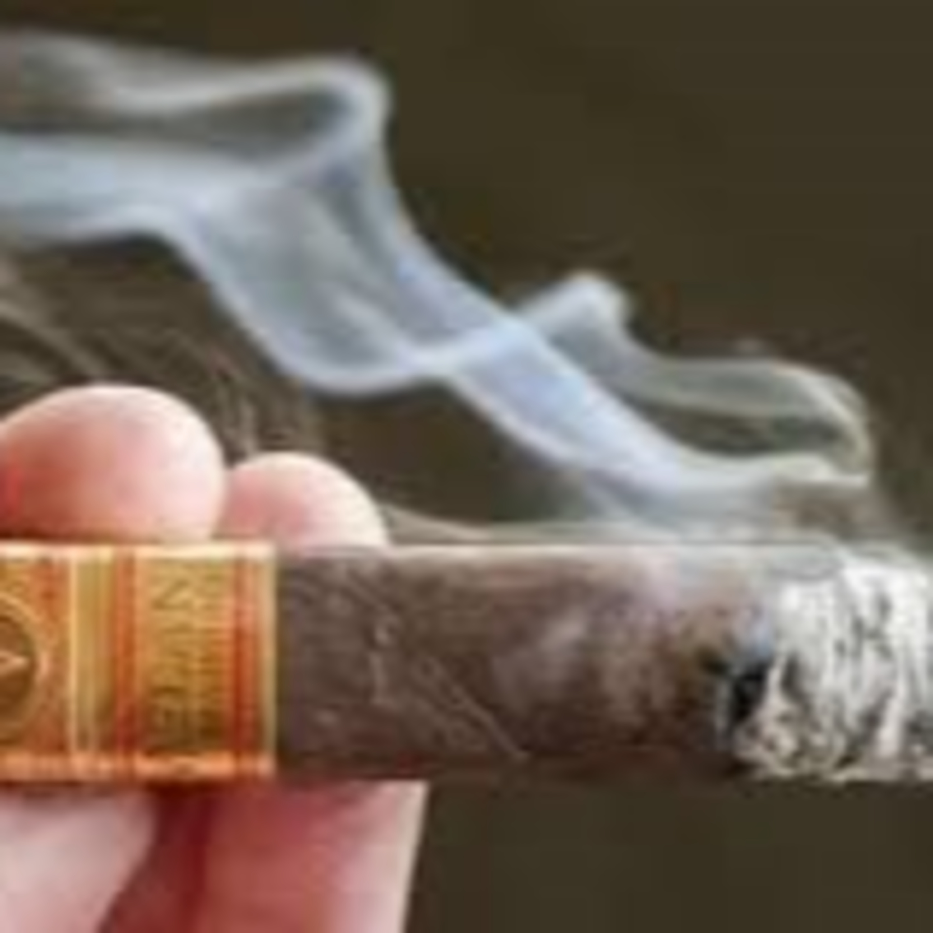 "Hội xì gà": Hội của những kẻ hợm hĩnh