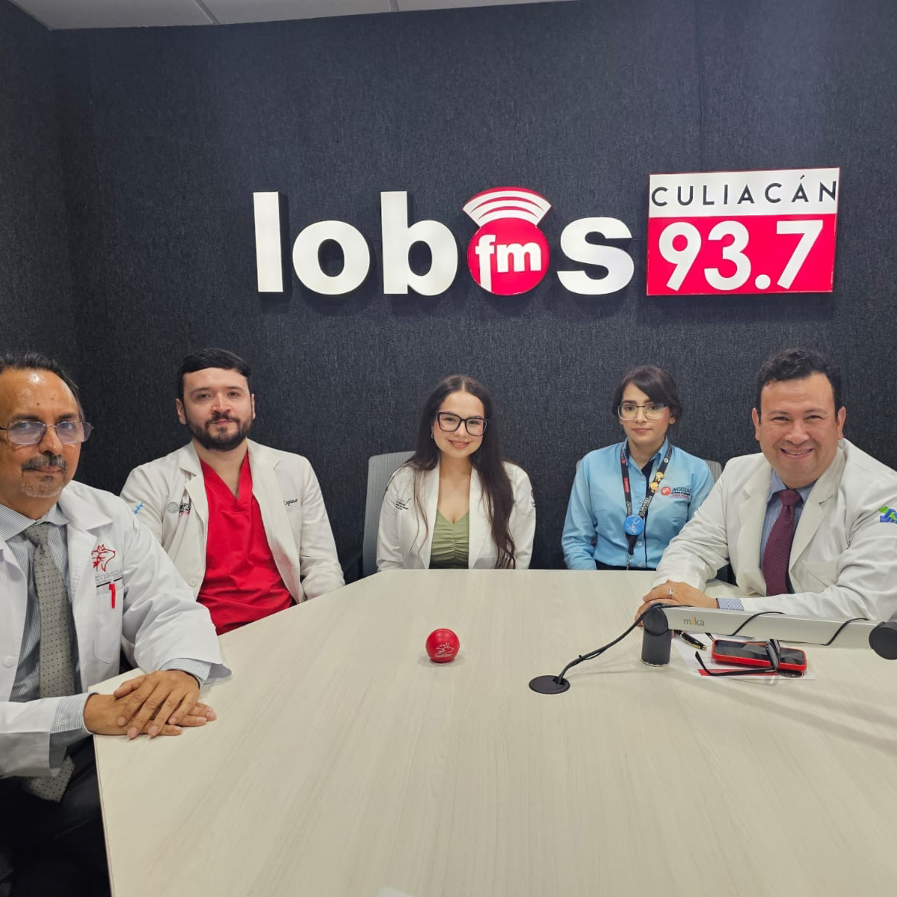 Episodio 29.- (Parte 1).- Investigación Médica - La formación de nuevas generación médicas episode artwork