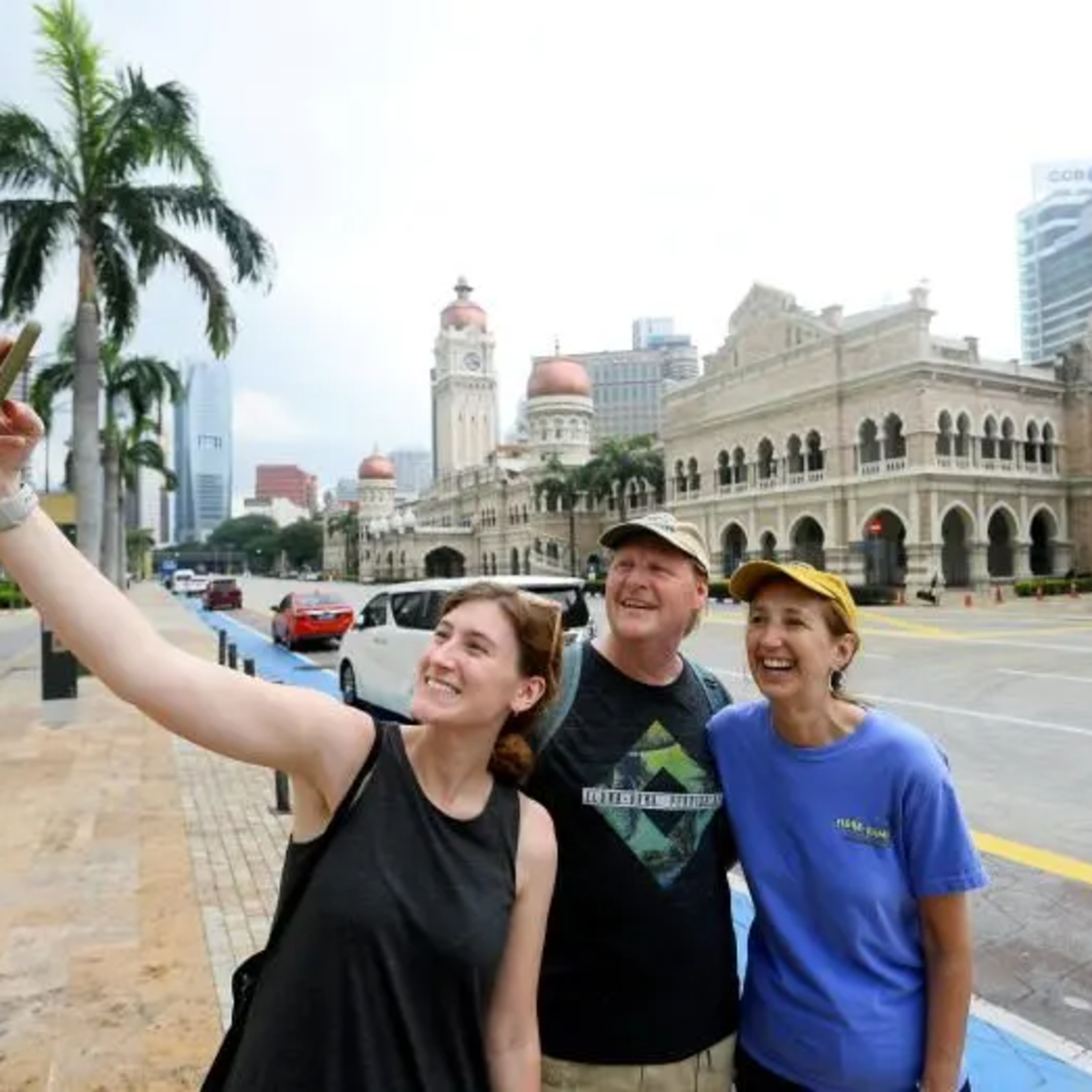 UNLIMITED TOURISM MIT PAHANG