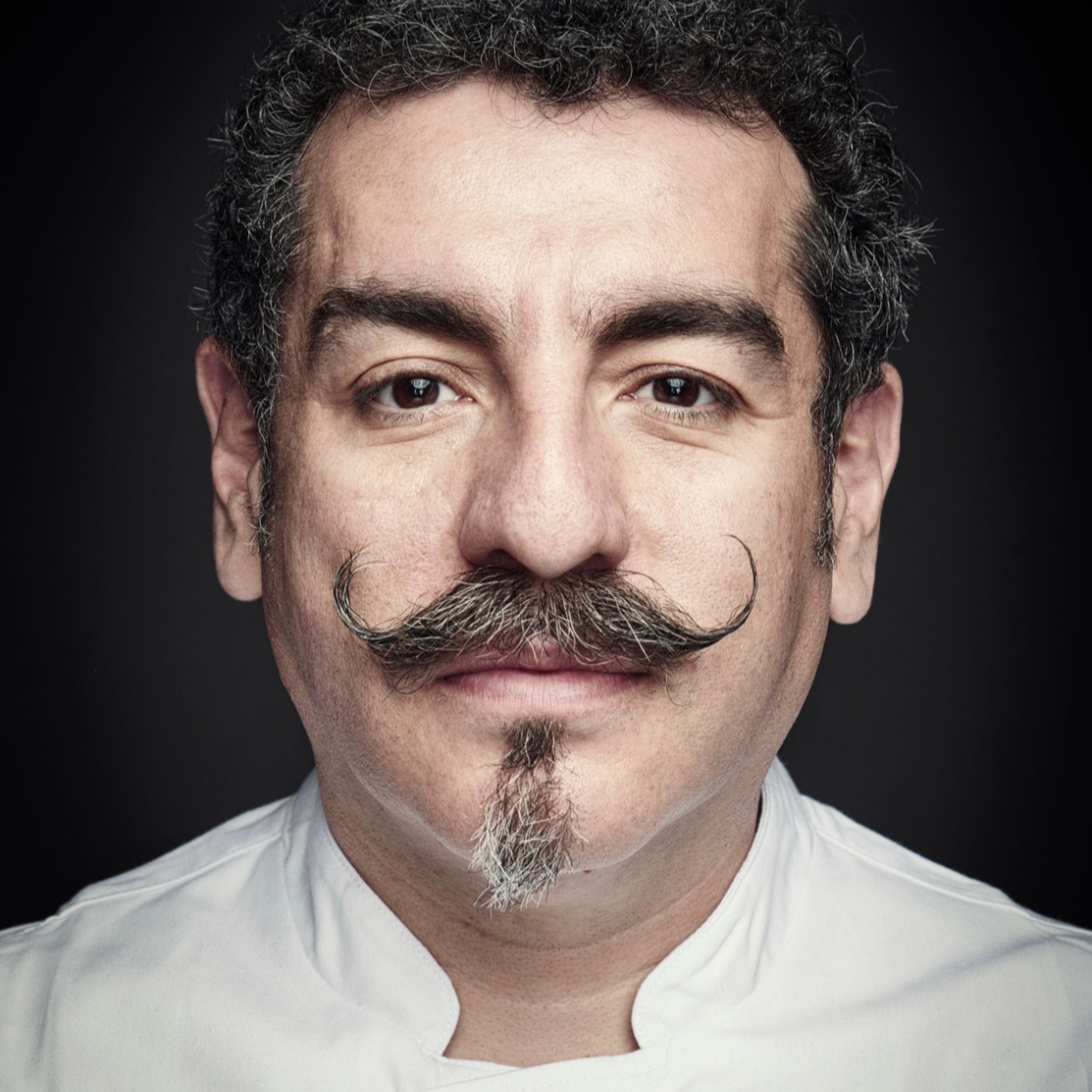 EP50| Chef Aquiles Chavez-Más Allá Del Chef Que Todos Conocen episode artwork