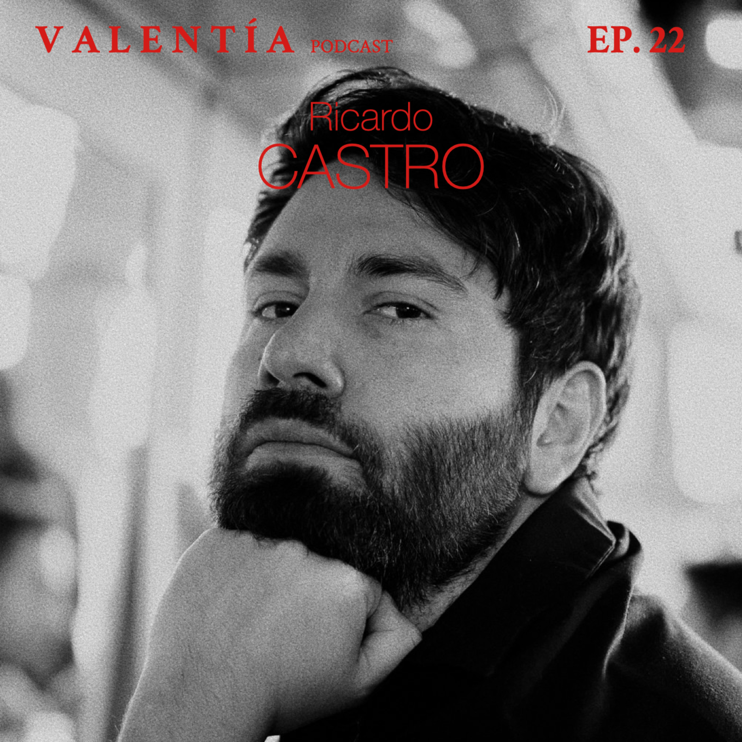 Portada de VALENTÍA con Valeria De León
